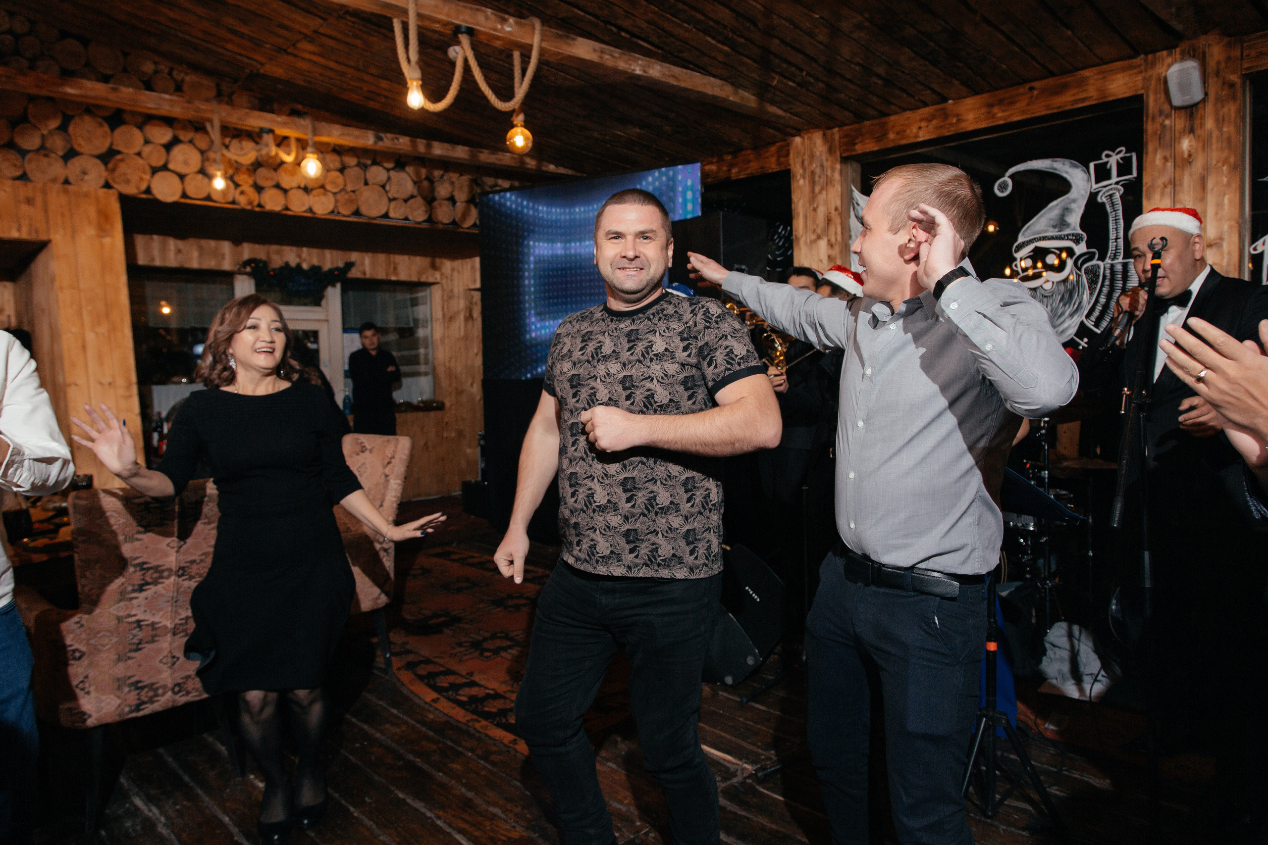 Корпоратив 24 декабря 21года. Свадебный фотограф Алматы Arhipov