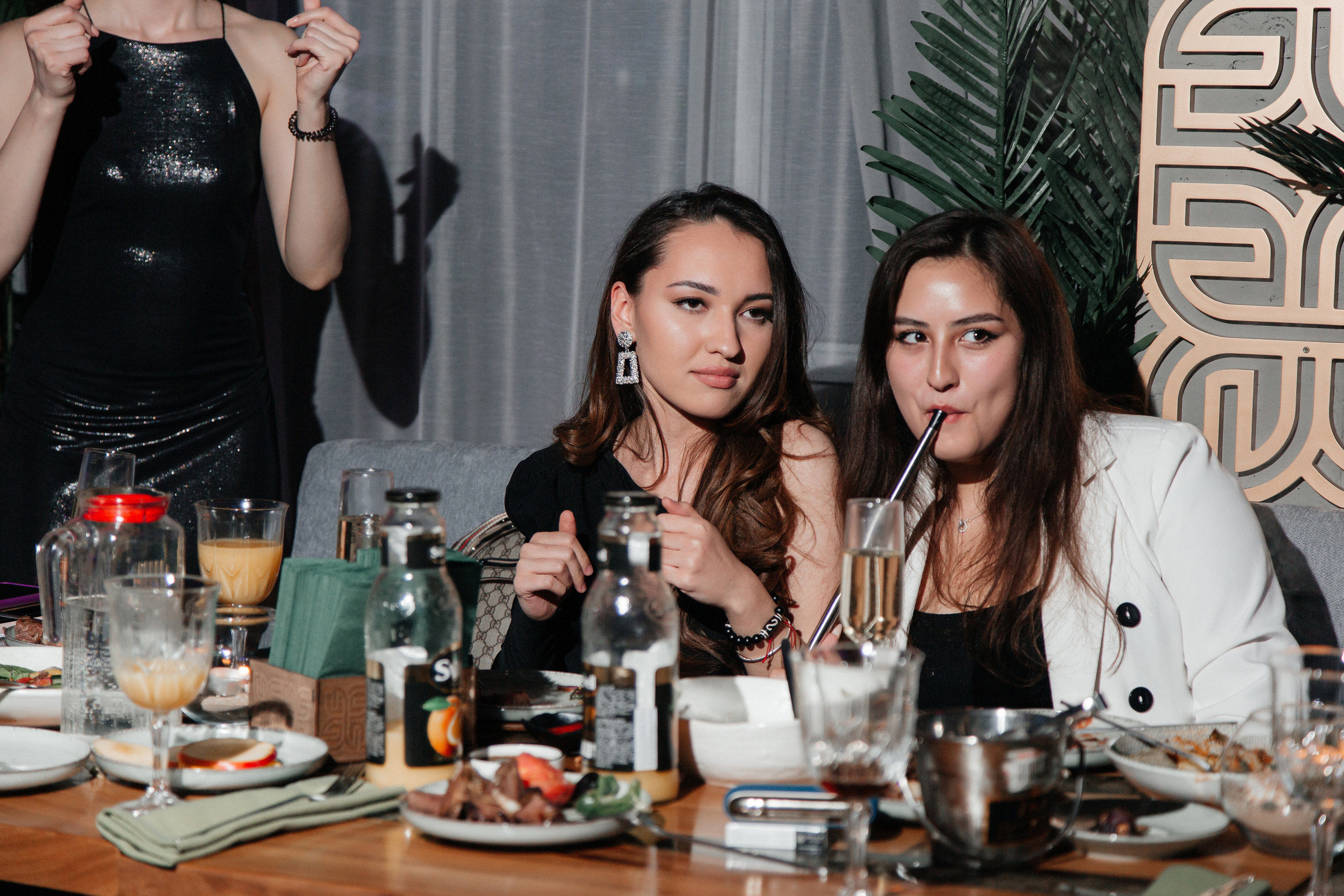 АВАНГАРД 8 лет. Свадебный фотограф Алматы Arhipov