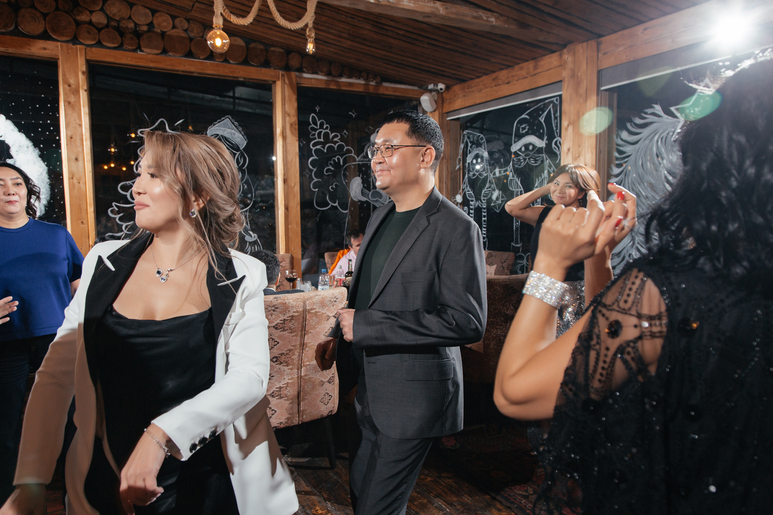 Корпоратив 24 декабря 21года. Свадебный фотограф Алматы Arhipov