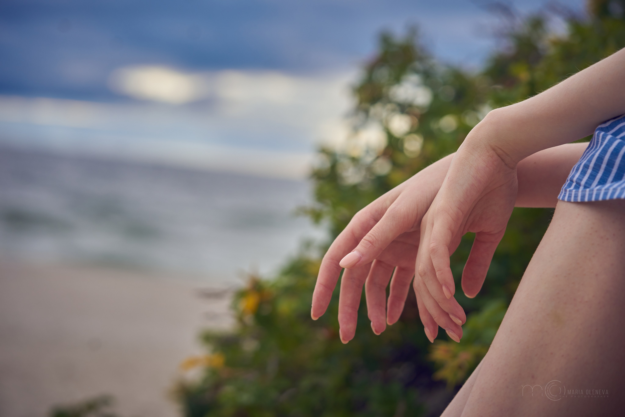 Полина и море. Фотограф Мария Оленева