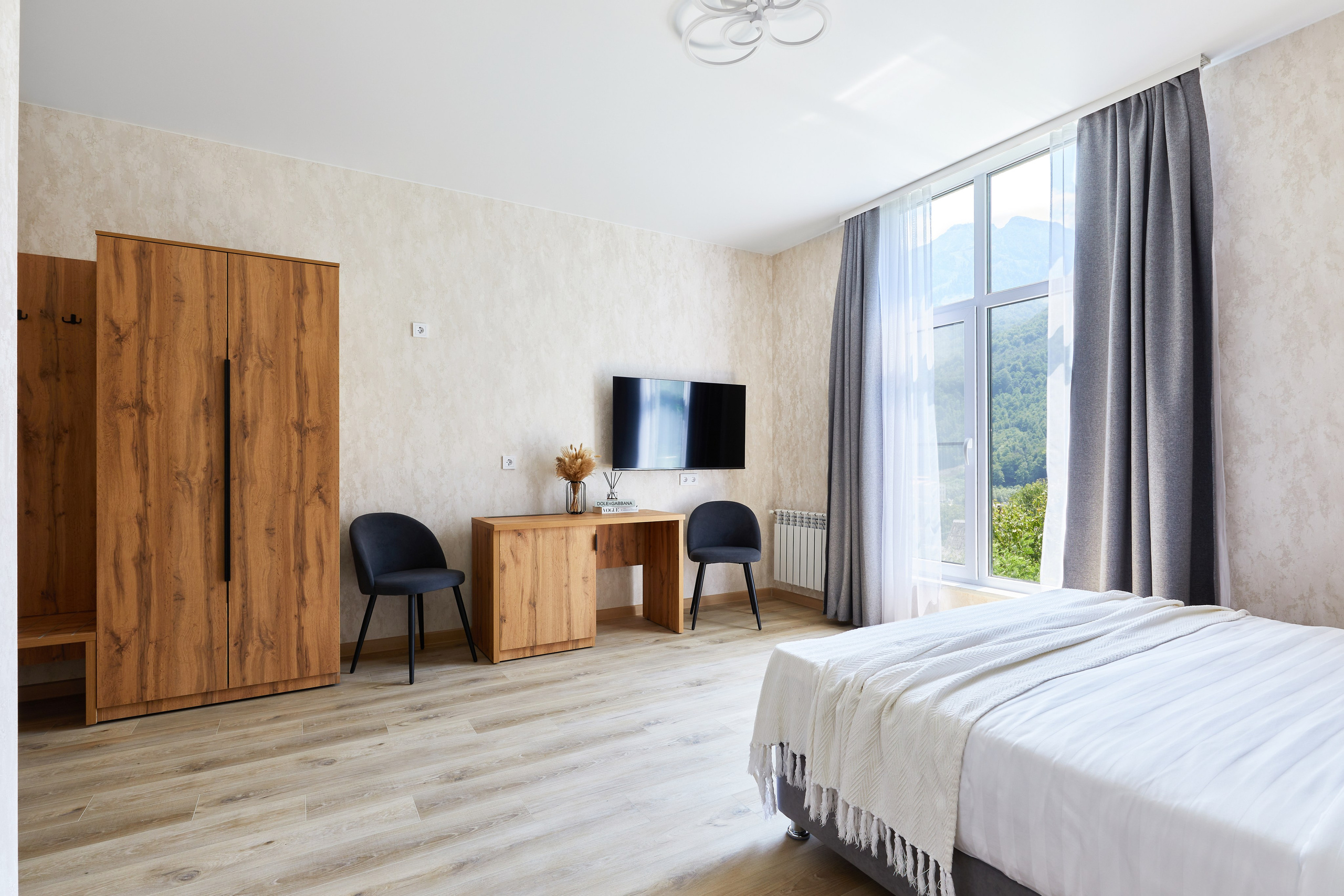 Интерьерная фотосъёмка мини-гостиницы на Красной Поляне. Интерьерный фотограф в Сочи Анисимова Ольга