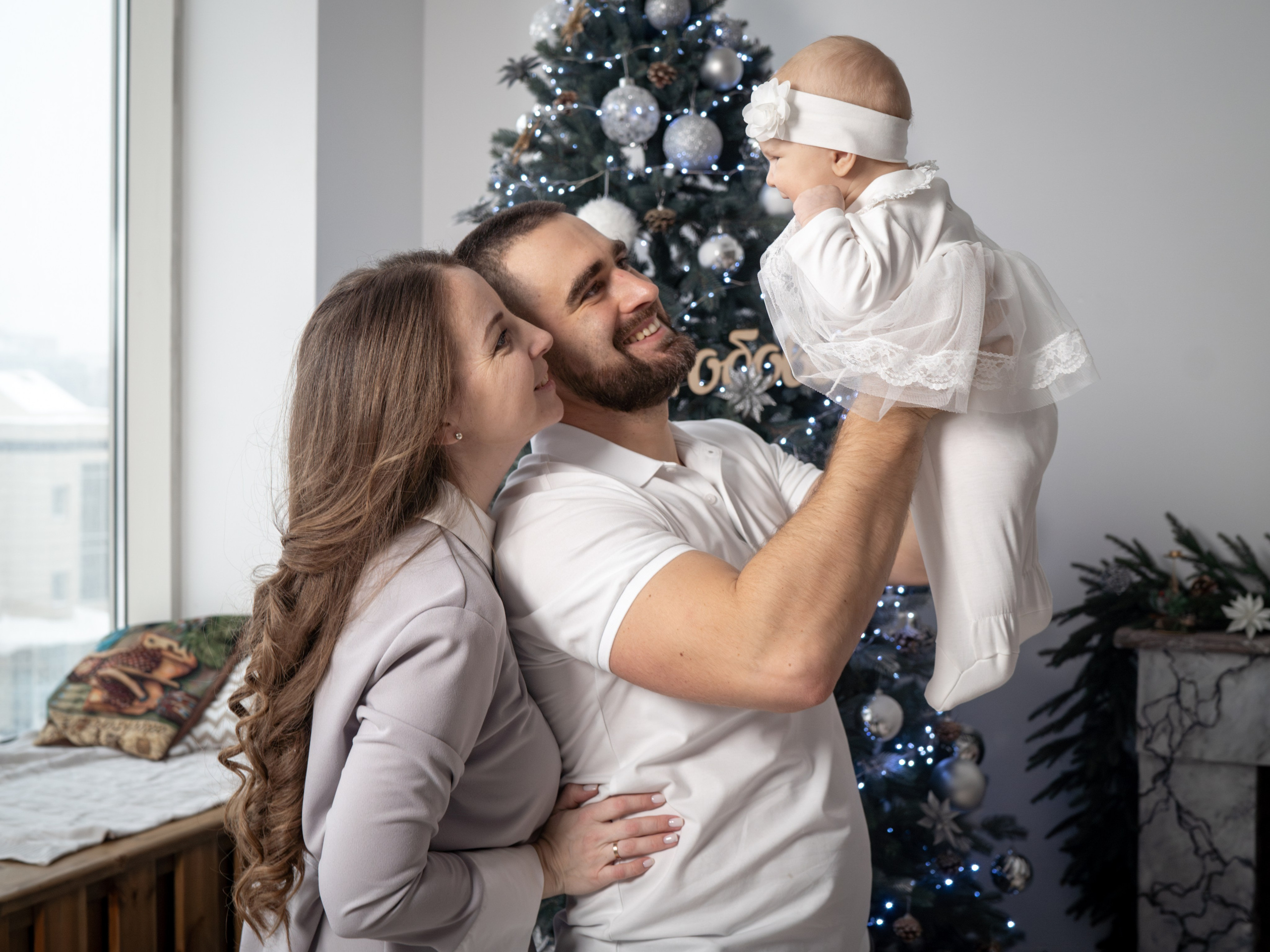 С самоедской лайкой. Фотограф Зинаида Евдокимова