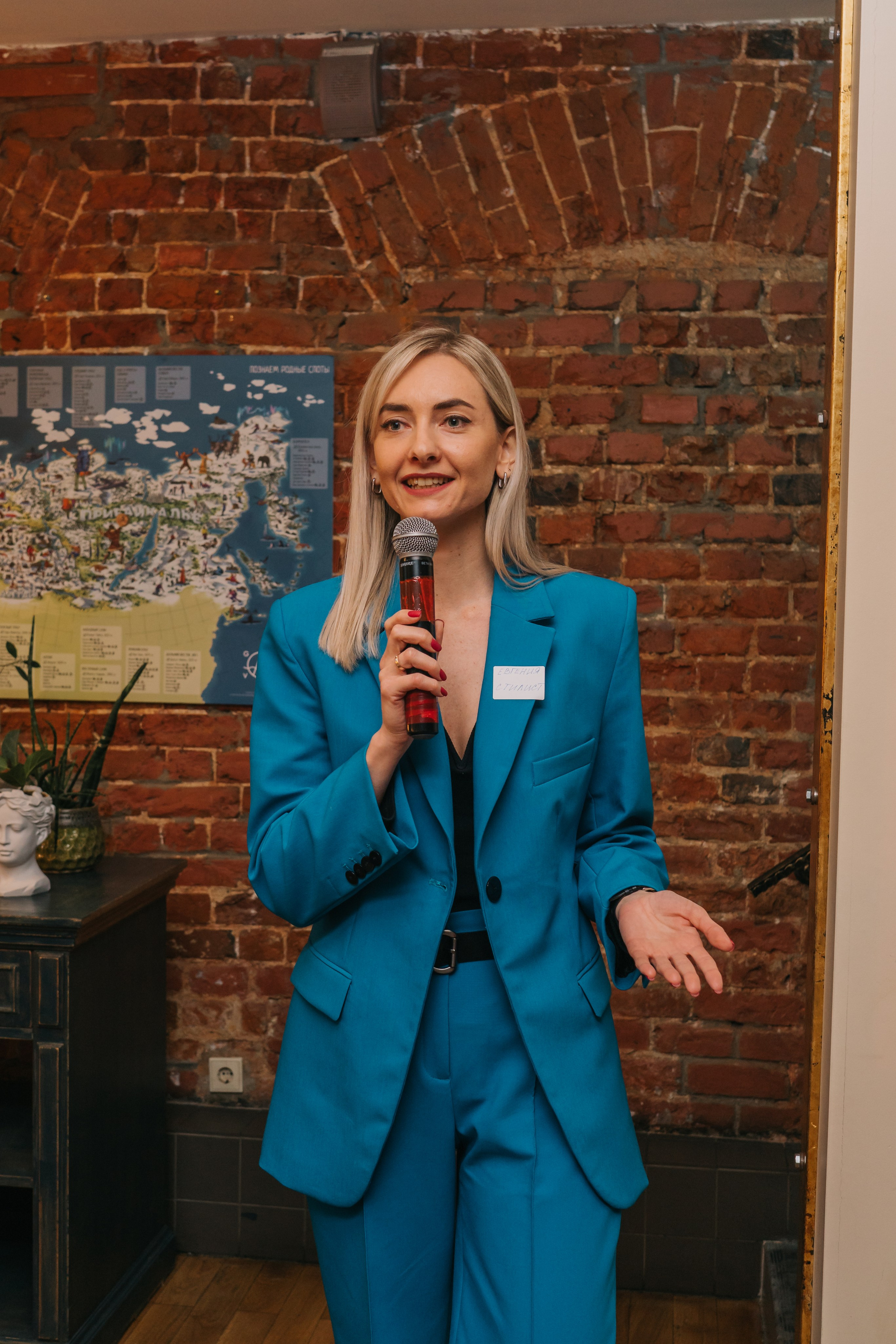 Нетворкинг «Свои в Москве». Женский фотограф в Москве Анастасия Сидорова