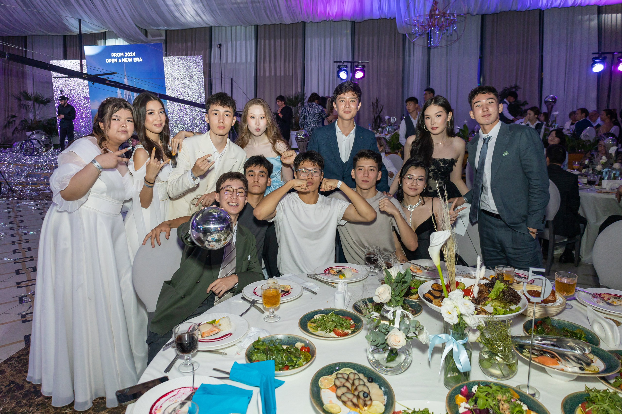 Выпускной вечер | Встреча рассвета. Фото и видеосъемка в Алматы