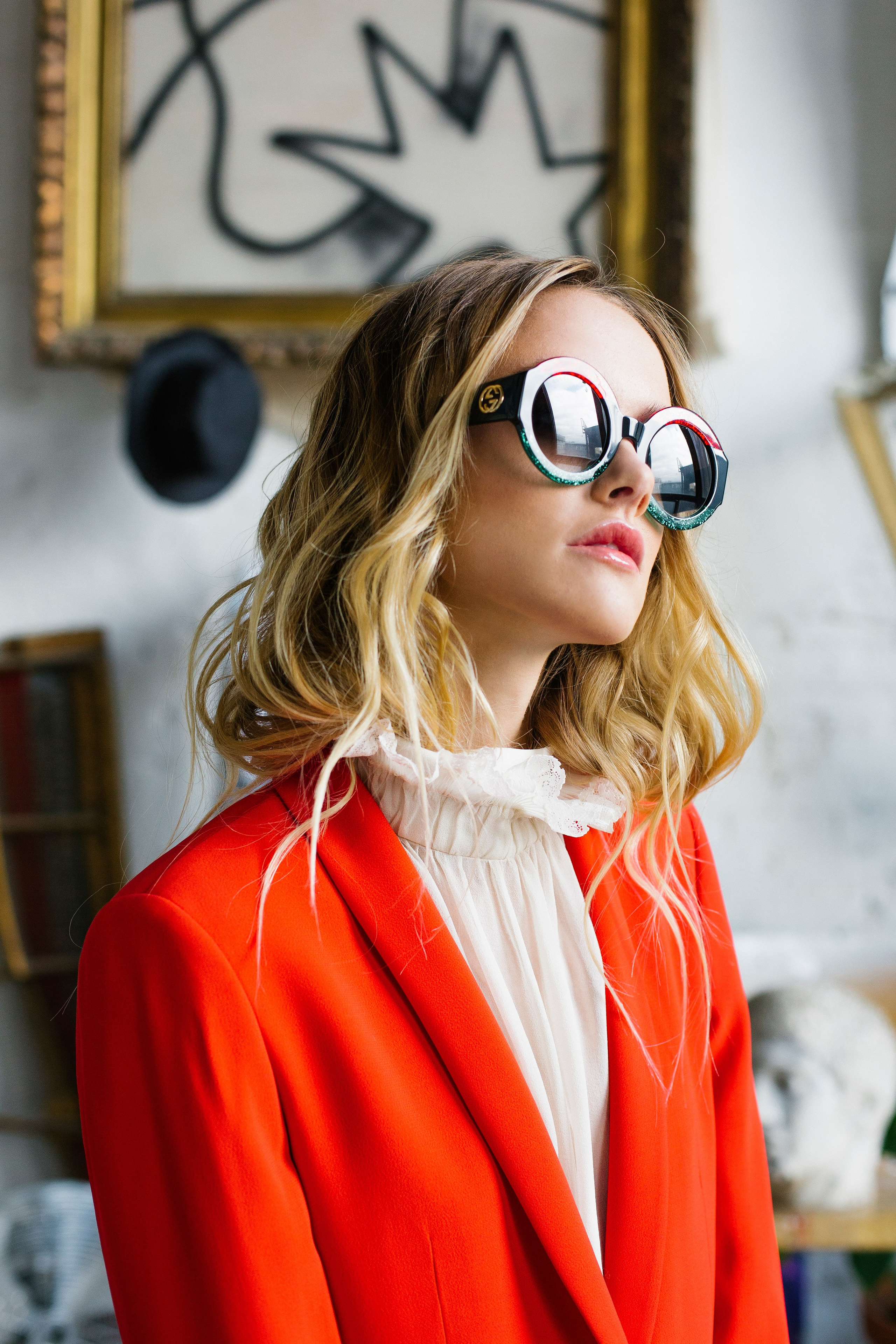 T S V E T N O Y. H O M E