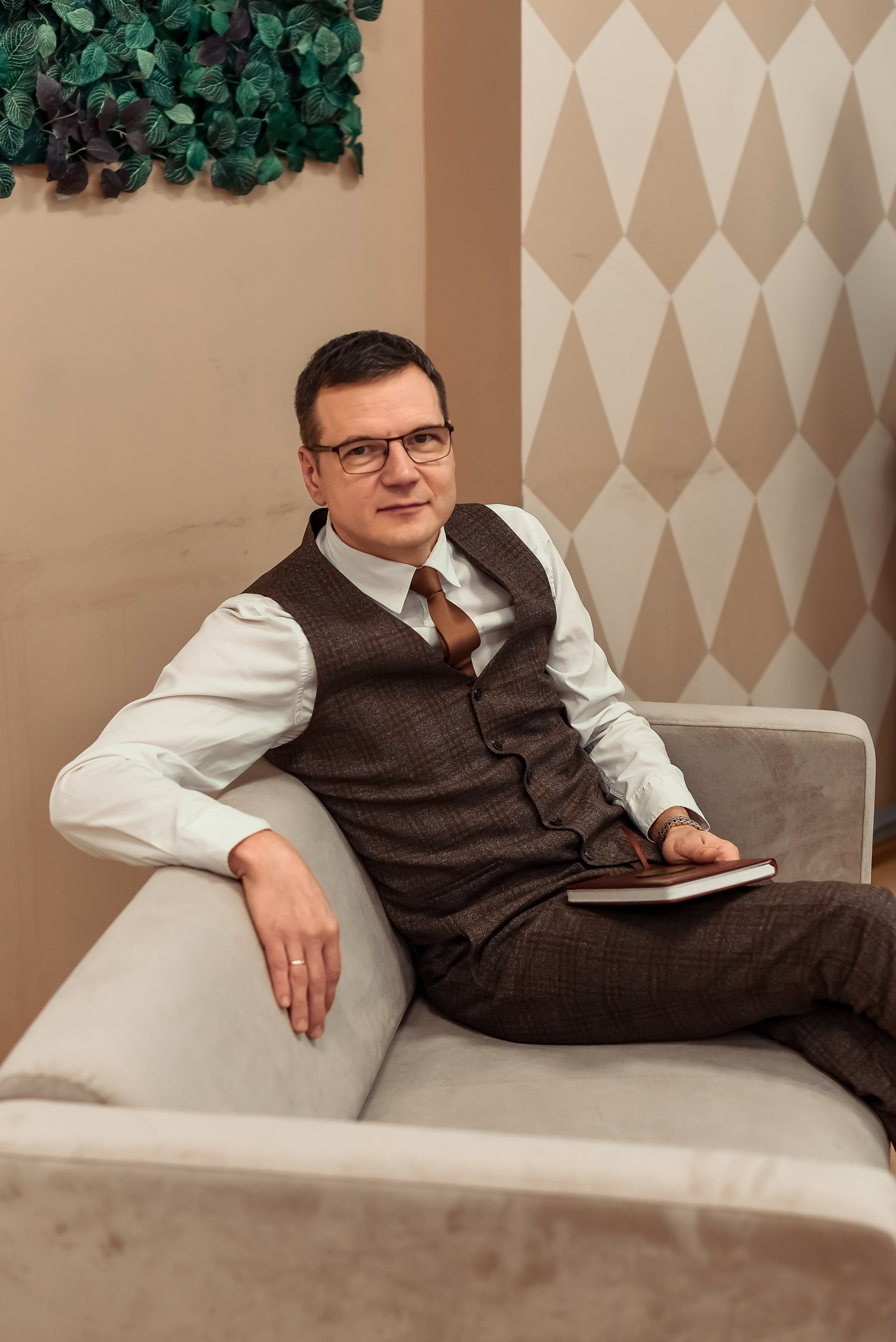 Съемка Андрея в центре «Мойбизнес» г. Тула. Фотограф Тула творческие фотосессии недорого Ольга Ромашина