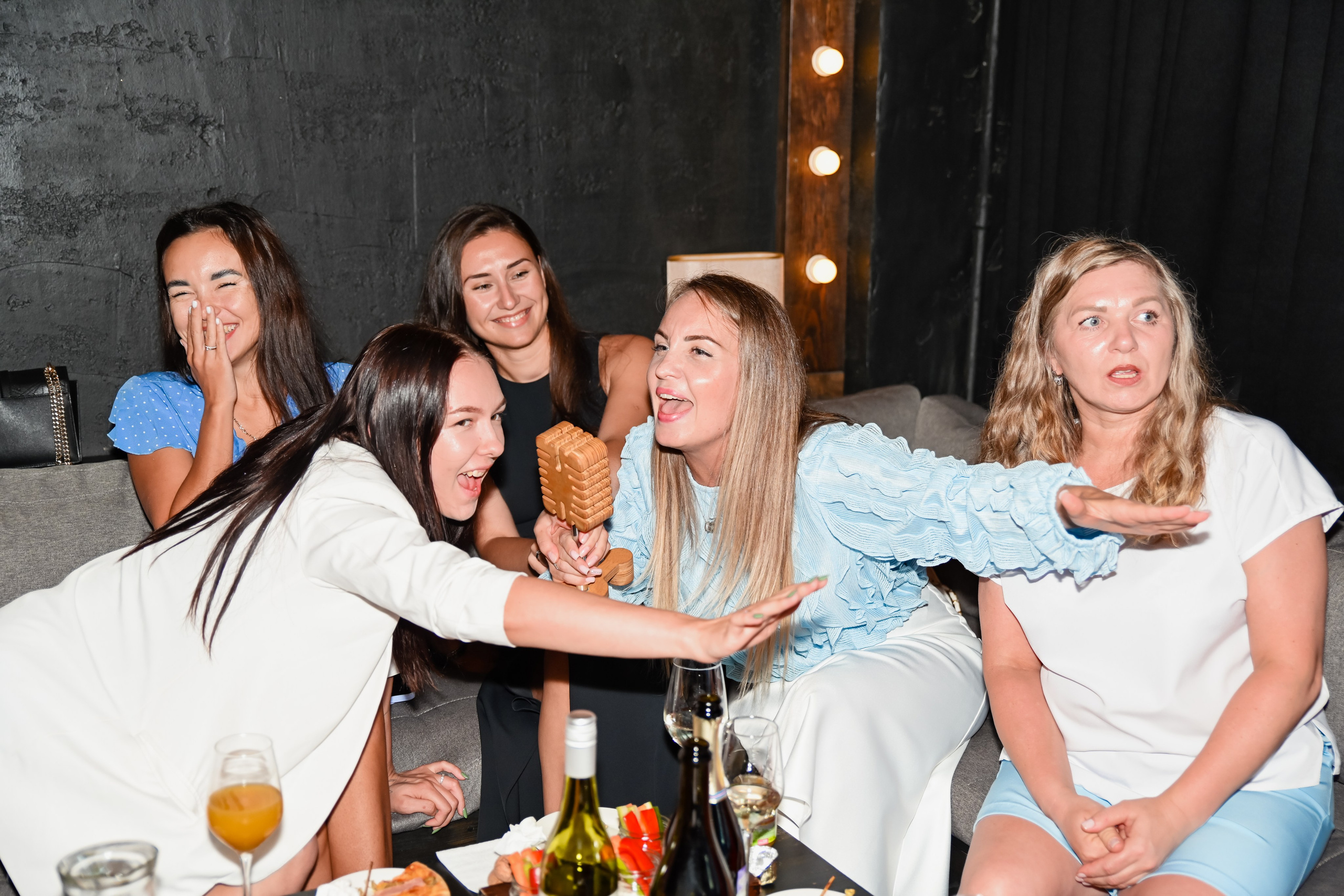 Репортажная фотосъёмка праздников, мероприятий, корпоративов