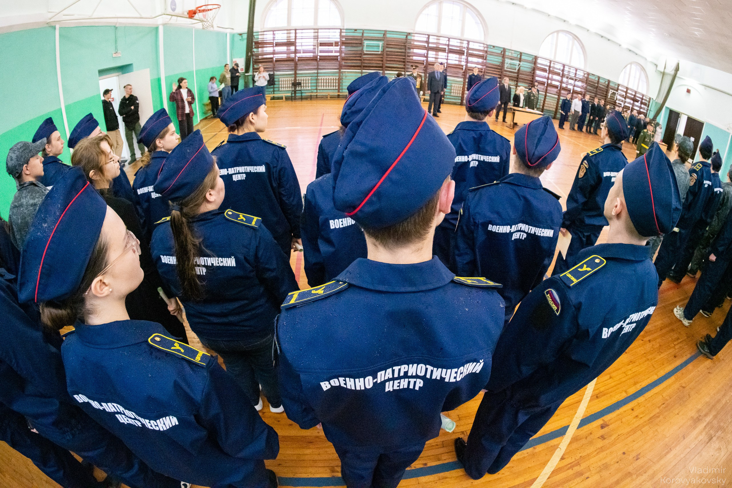 Торжественное закрытие курса военной подготовки. Фотограф Владимир Коровяковский