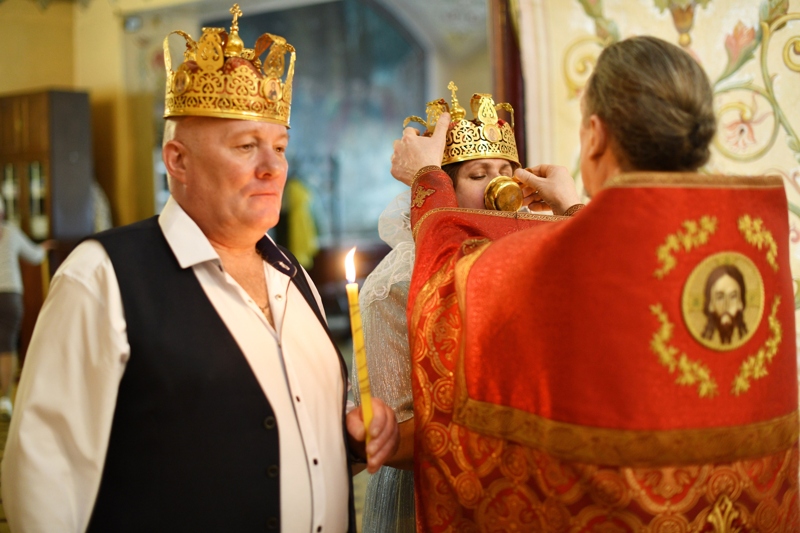 Венчание Ирины и Павла в Никольском Храме в Щёлково. Фотограф Крещения и Венчания в Москве и МО