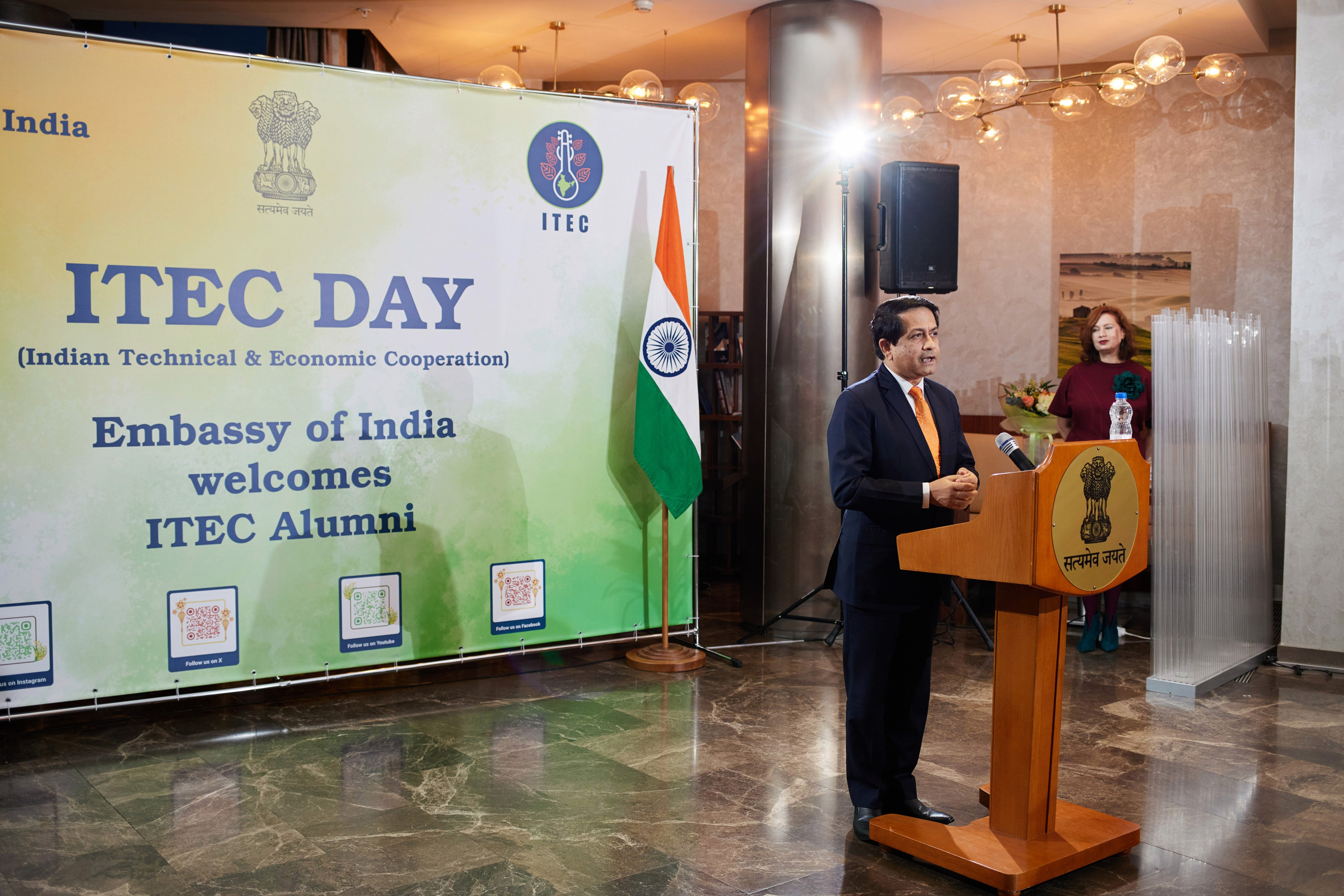 Посольство Индии. Свадебная, репортажная фотосъемка и видеосъемка в Минске. Илья и Юлия Ширмановы. Фотограф | Видеограф | Минск