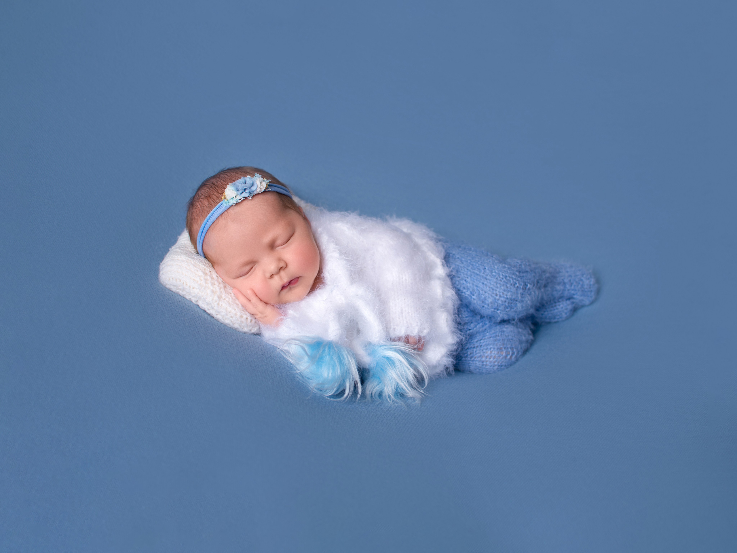 Фотосессия младенца дома Краснодар Губернский. Фотограф новорожденных Краснодар Малышенко Надежда