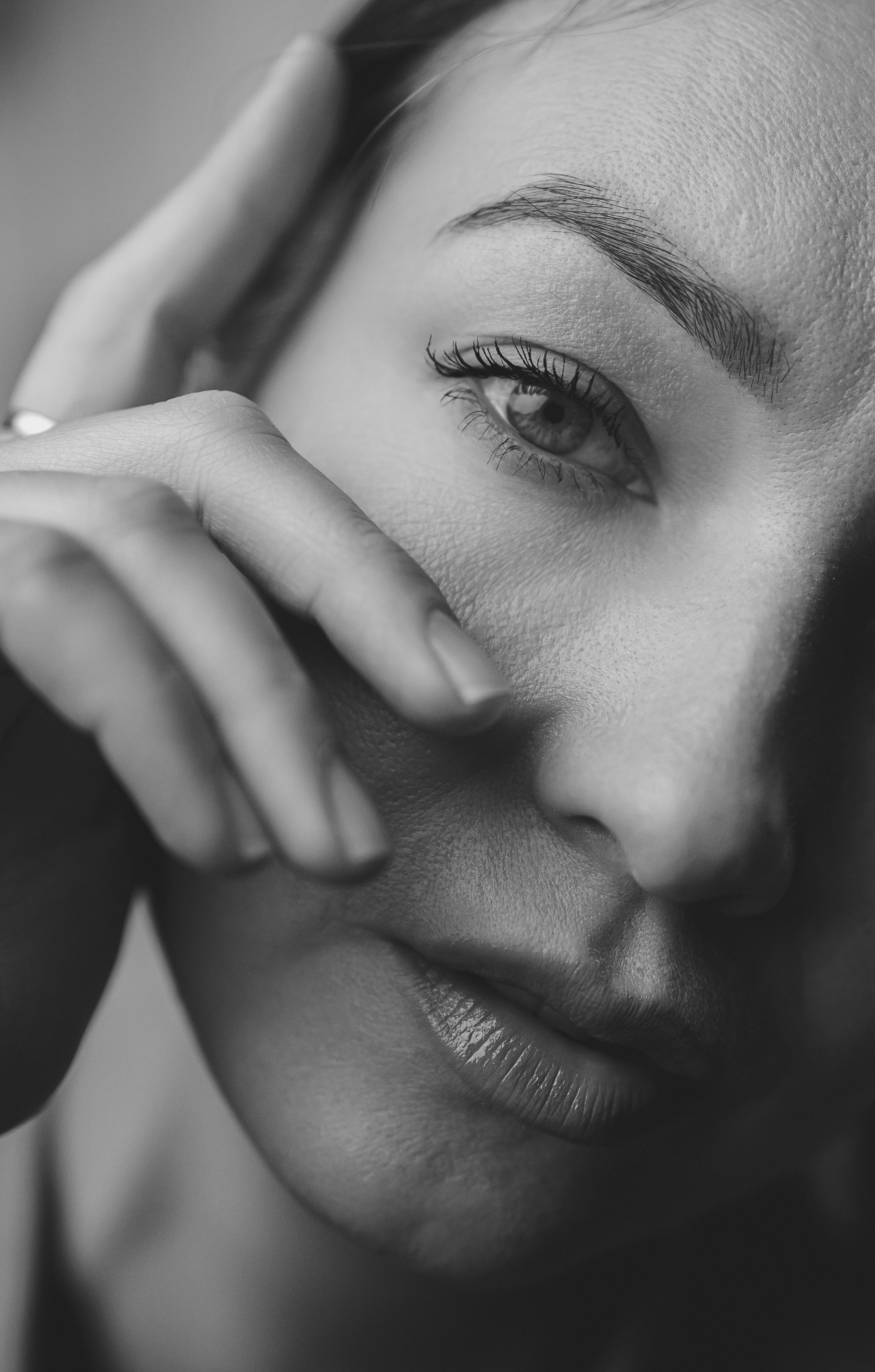 Женский портрет в драматичном стиле. Фотограф Регина Барская, Калуга