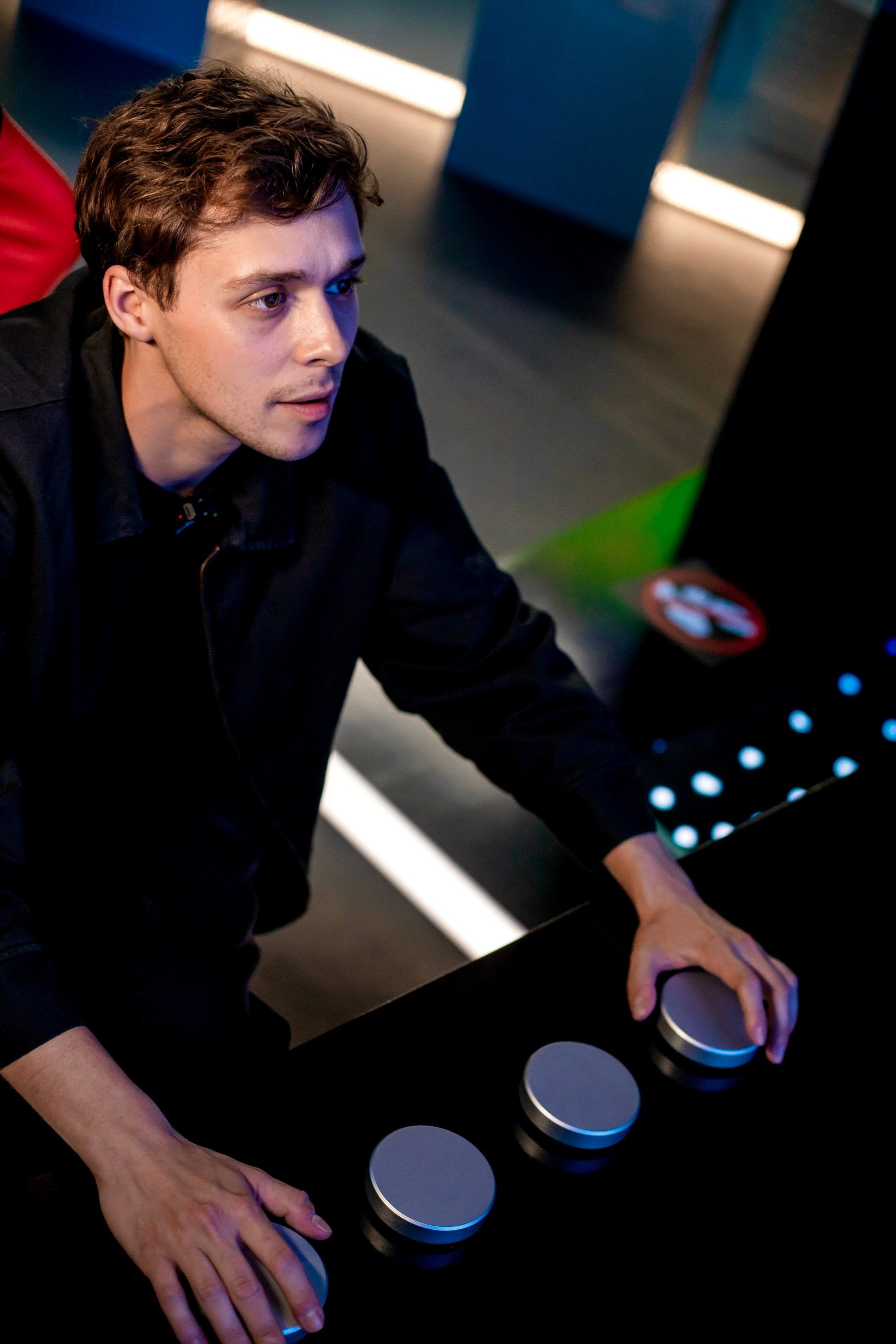 Москва 2030. Репортажный и fashion фотограф в Москве Сергей Бардин