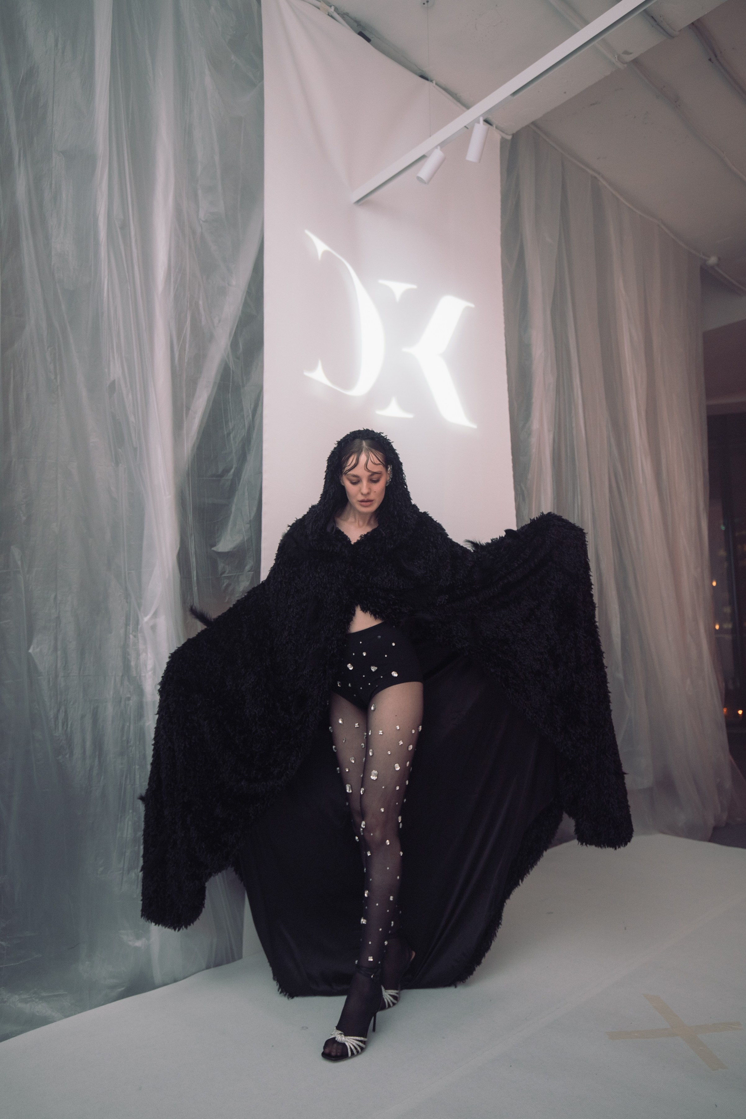 Fashion show Кати Дорогиной (Backstage). Репортажный и fashion фотограф в Москве Сергей Бардин