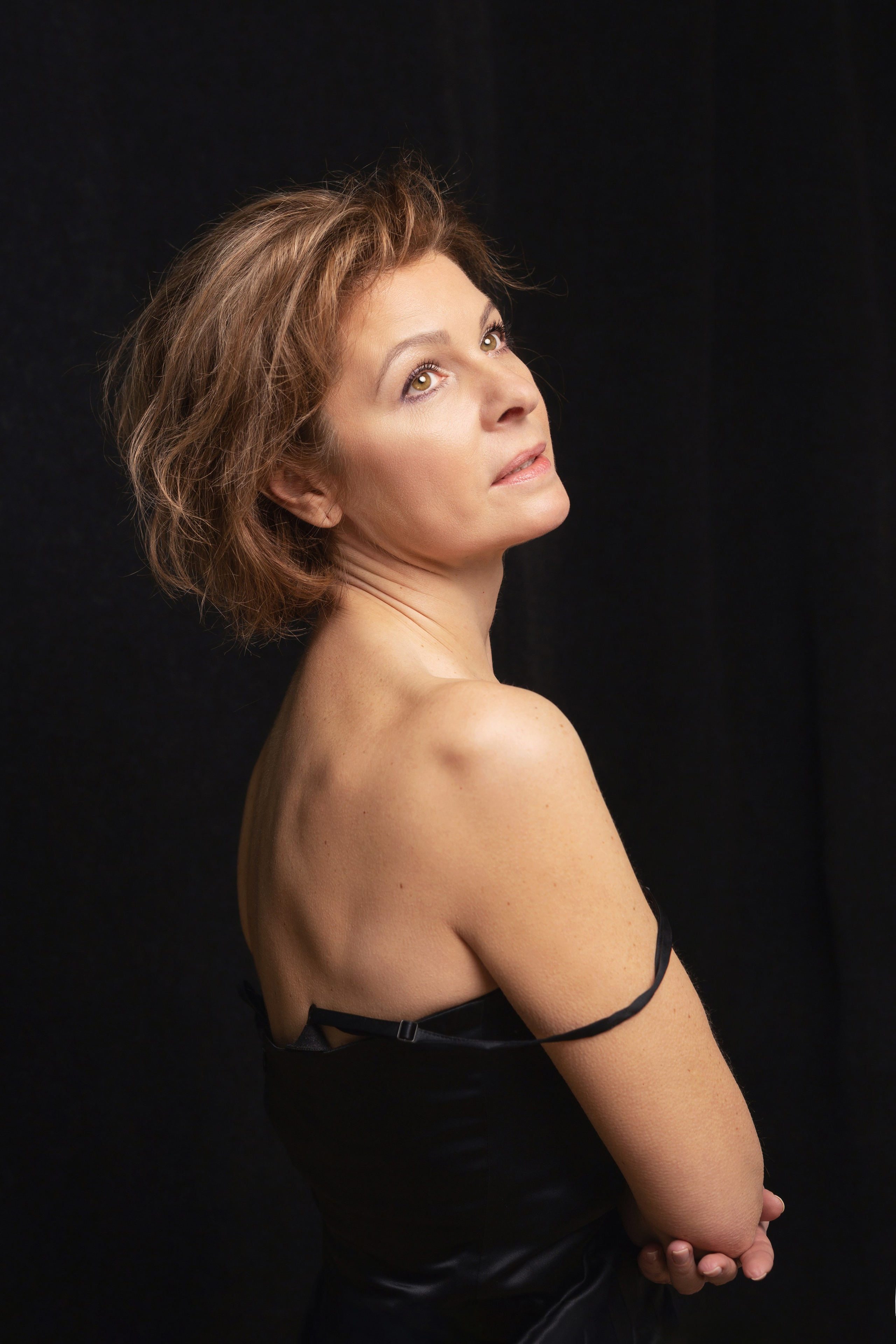 Имиджевая съемка для fashion продюсера в Санкт-Петербурге, профессиональные фото. Портретные фотосессии, контент-съемки, репортаж