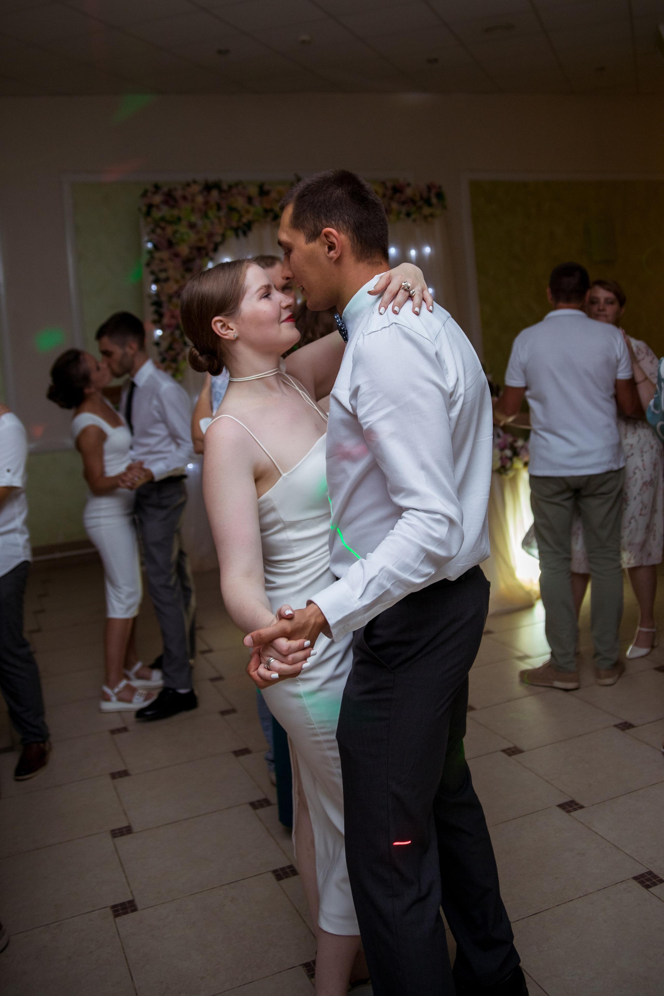 Даниил + Алина. Свадебный и семейный фотограф в Михайловке Полина Крипс