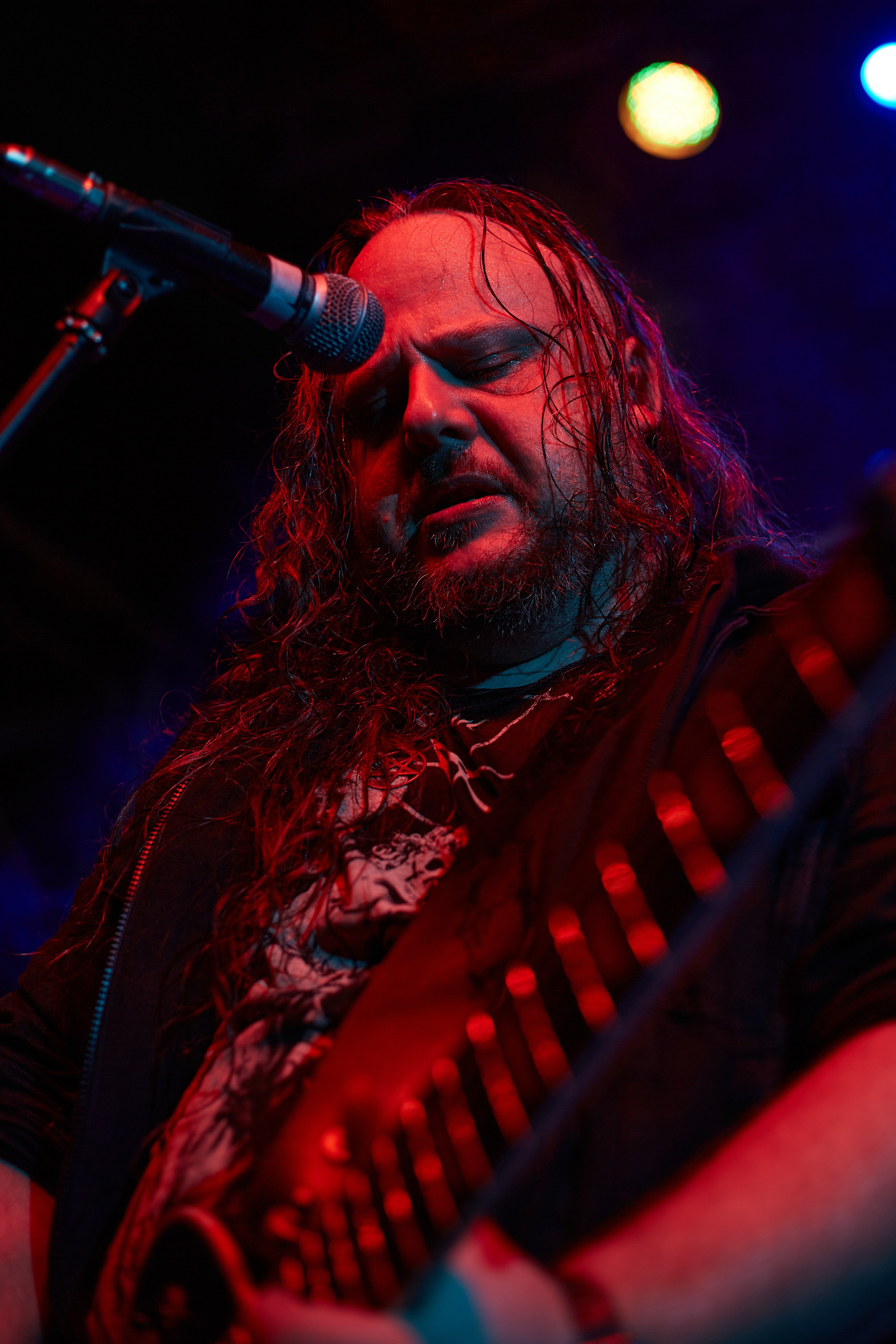 2023-11-03. Abysslooker