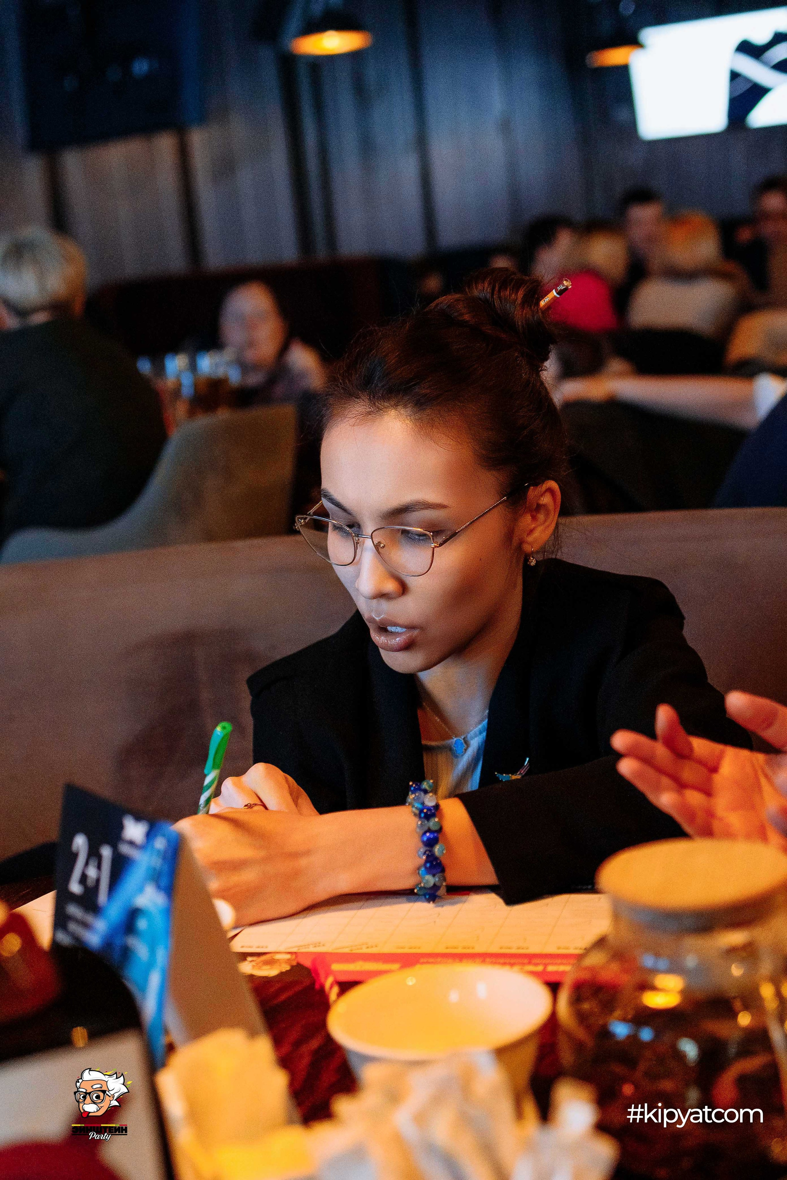 Эйнштейн Party