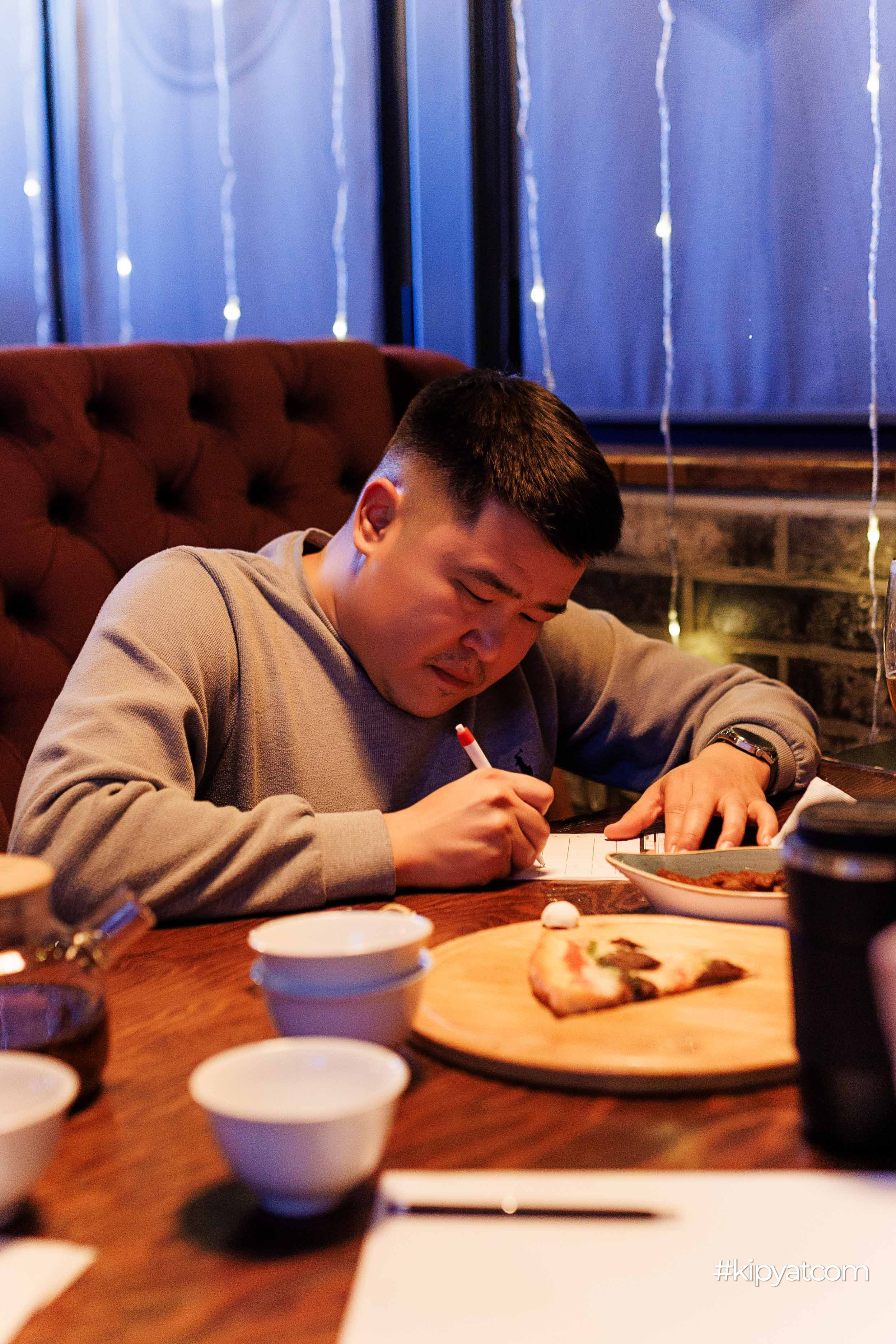 Эйнштейн Party