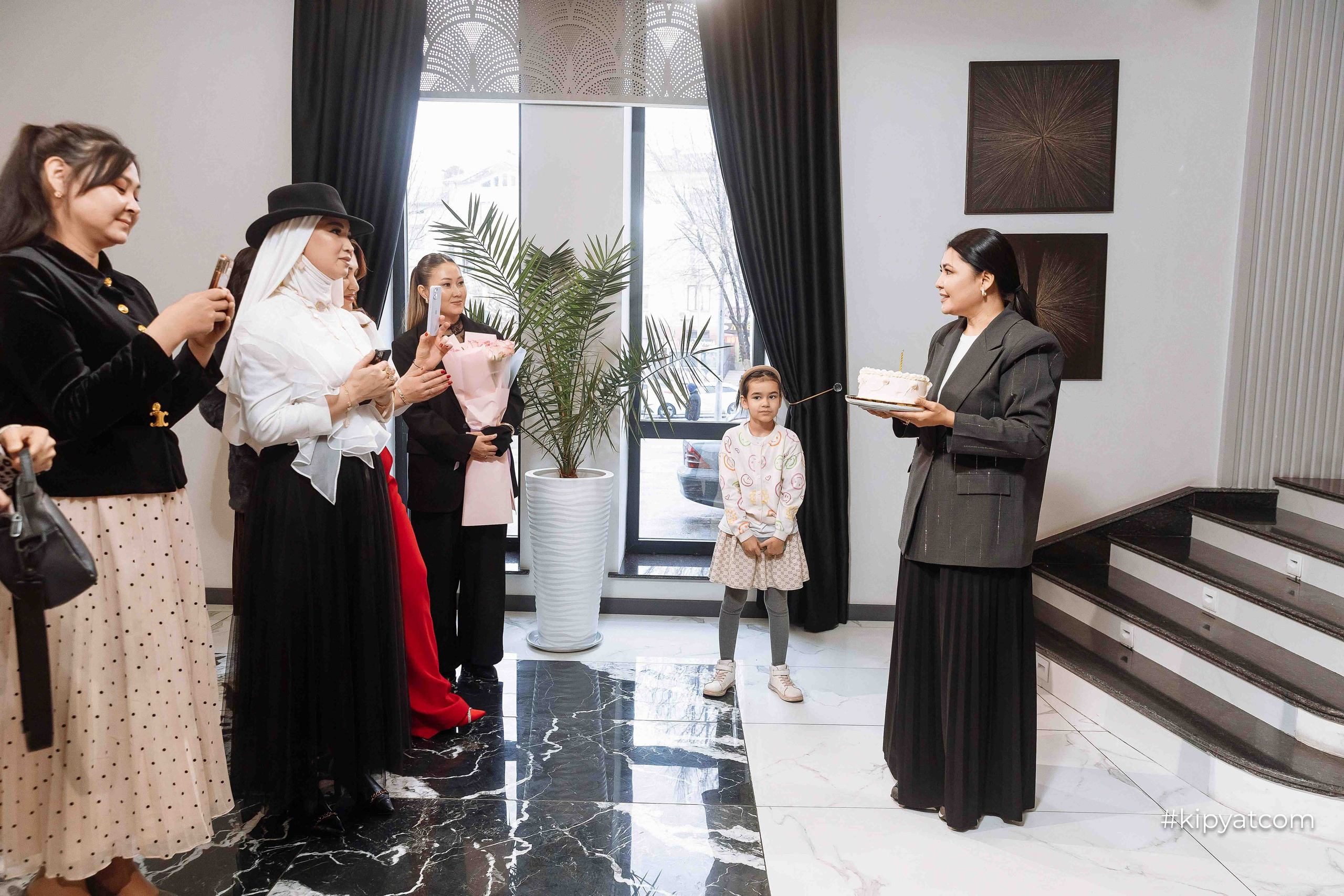 Дара блогер, марапат-24