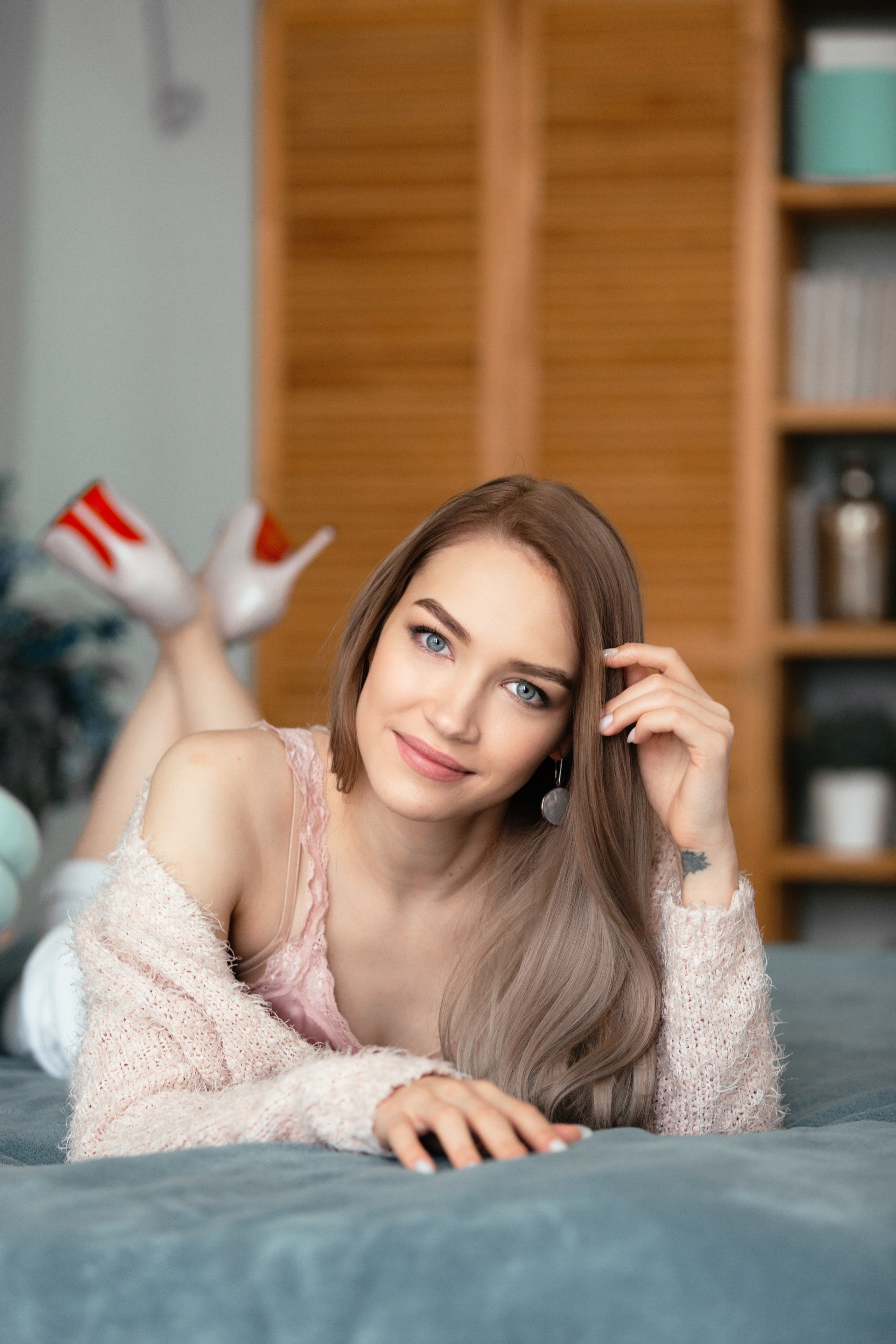 Контент для мастера маникюра. Фототерапевт Ева Бунеева