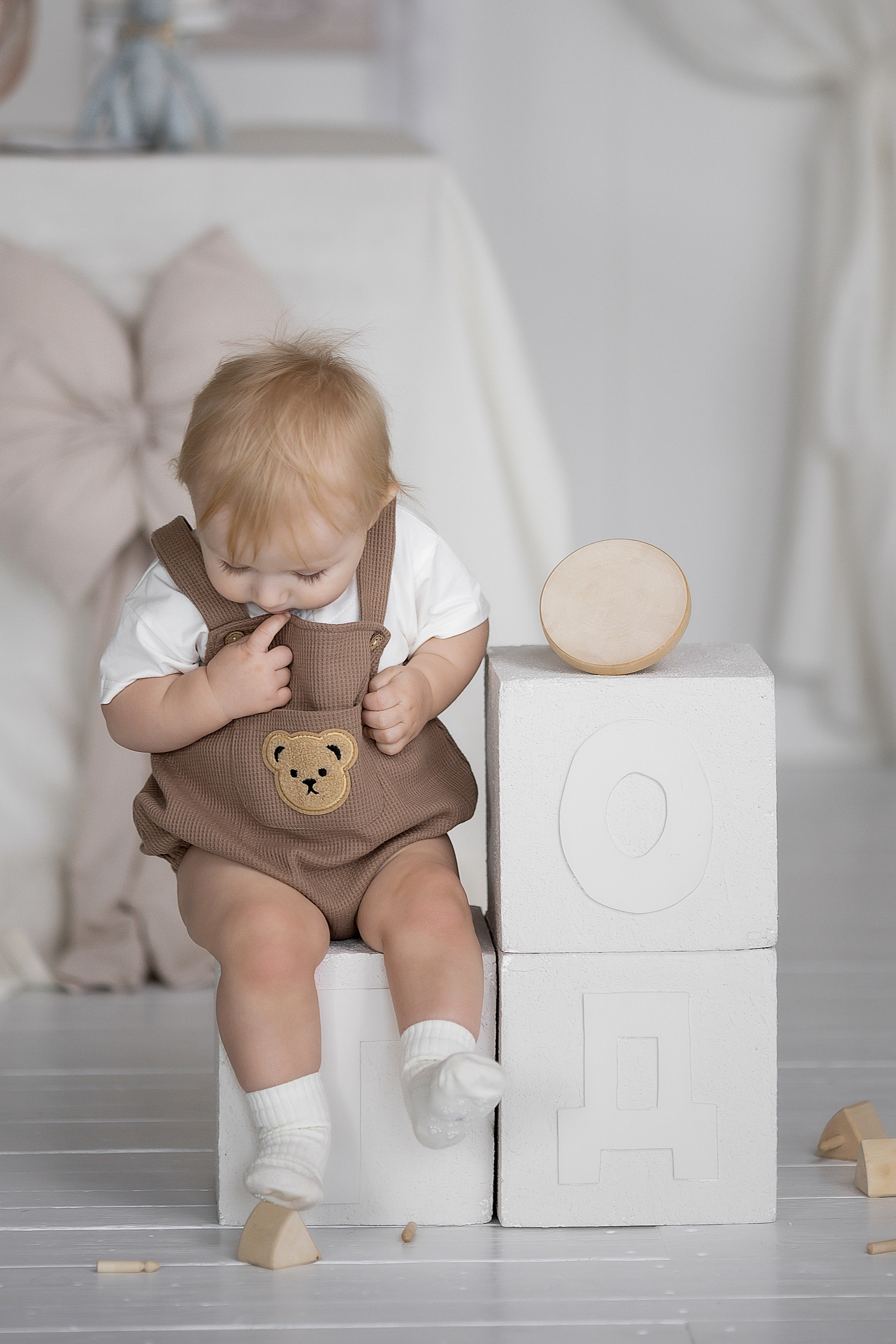 Малыши. Фотостудия Фонарь