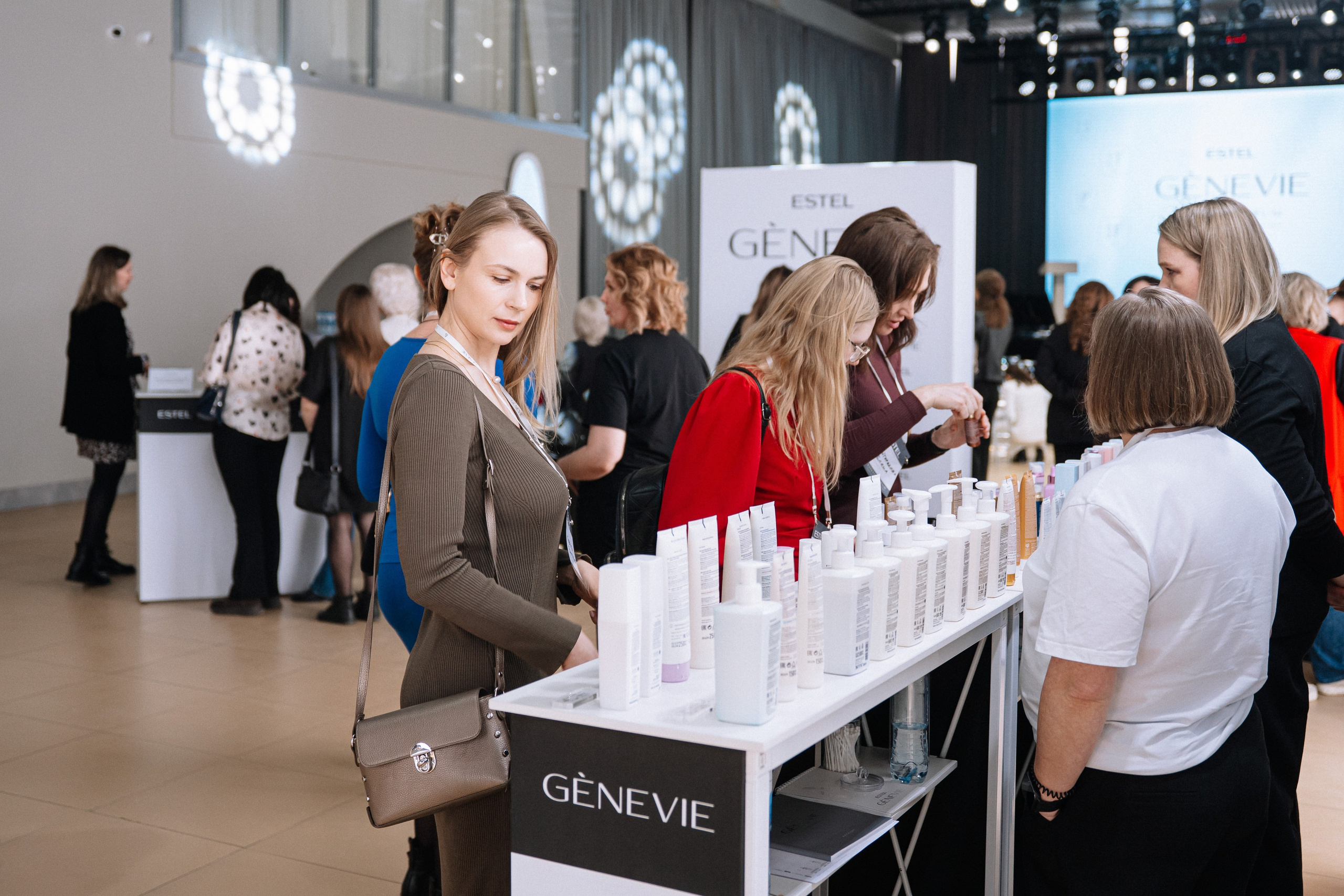 ESTEL GENEVIE — форум. Репортажный (Event) фотограф в Барнауле | Даниил Маркин | Качество и вайб