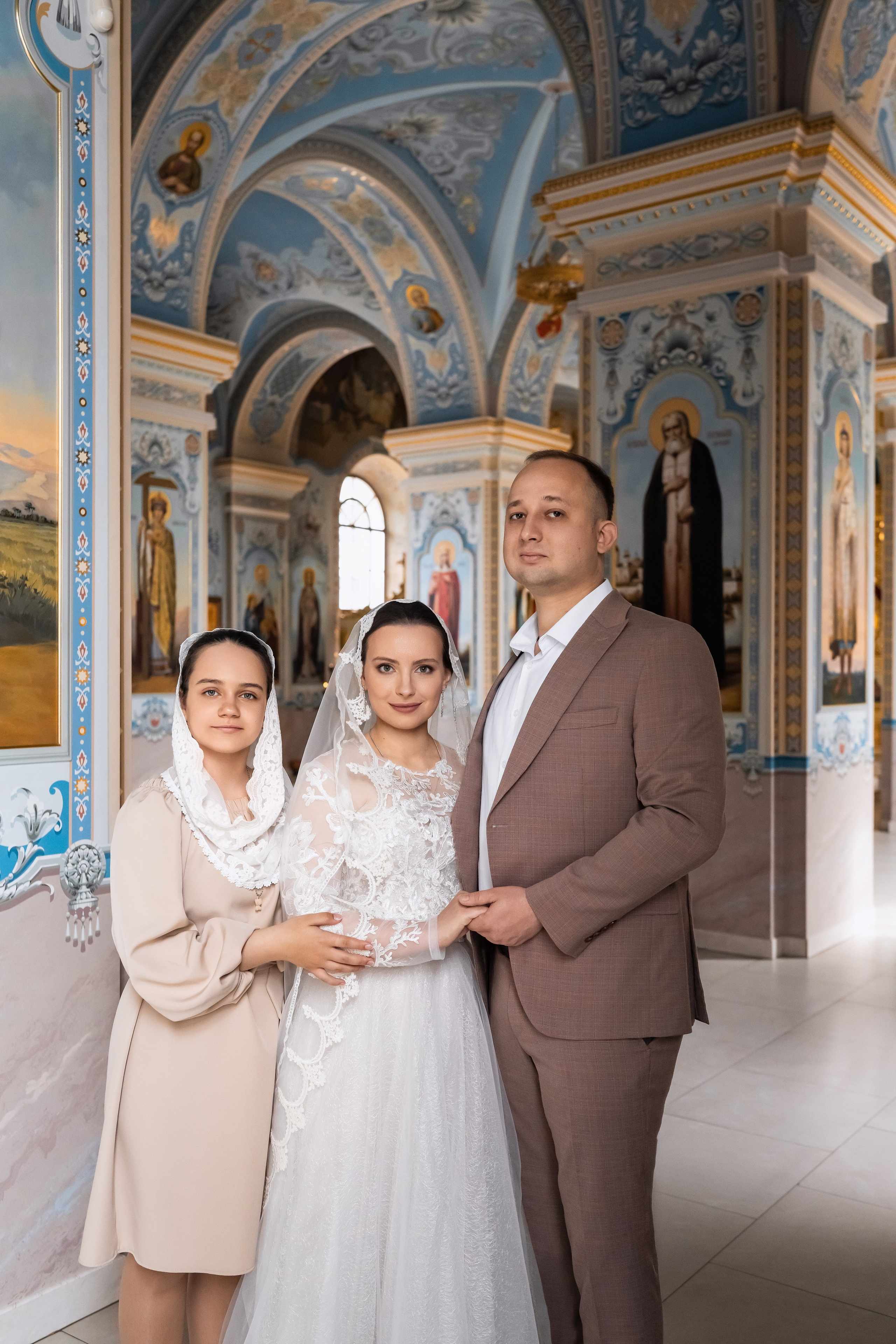 Храм Введение во храм Пресвятой Богородицы. Церковный фотограф на Таинство Крещения и Венчания в Оренбурге и Оренбургской области Екатерина Белкина