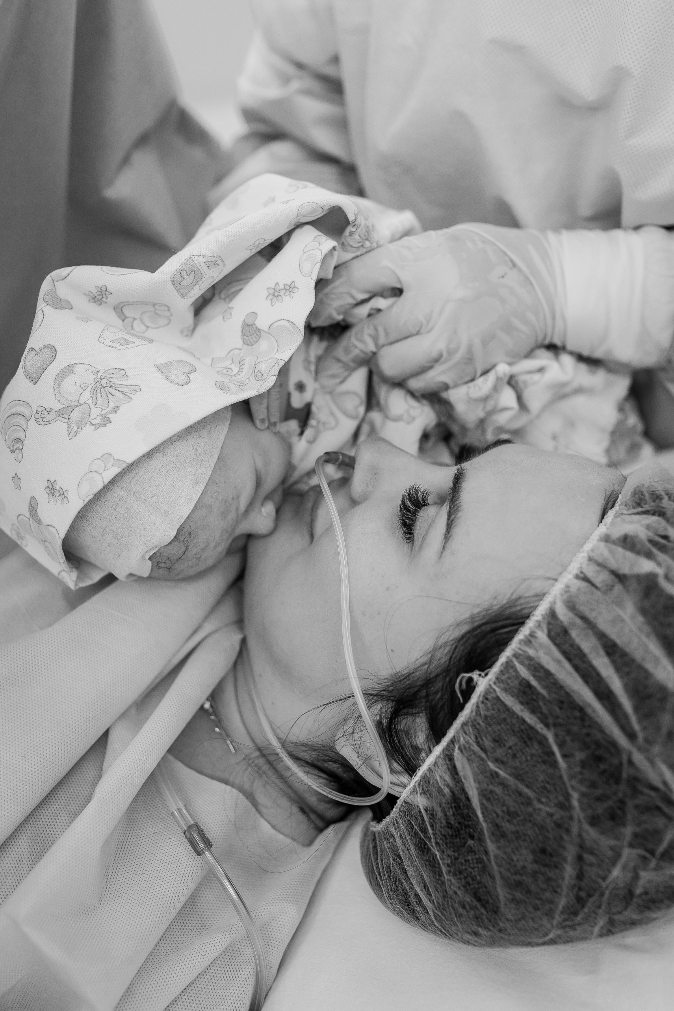 Фотосессия родов. Фотограф новорожденных Екатеринбург