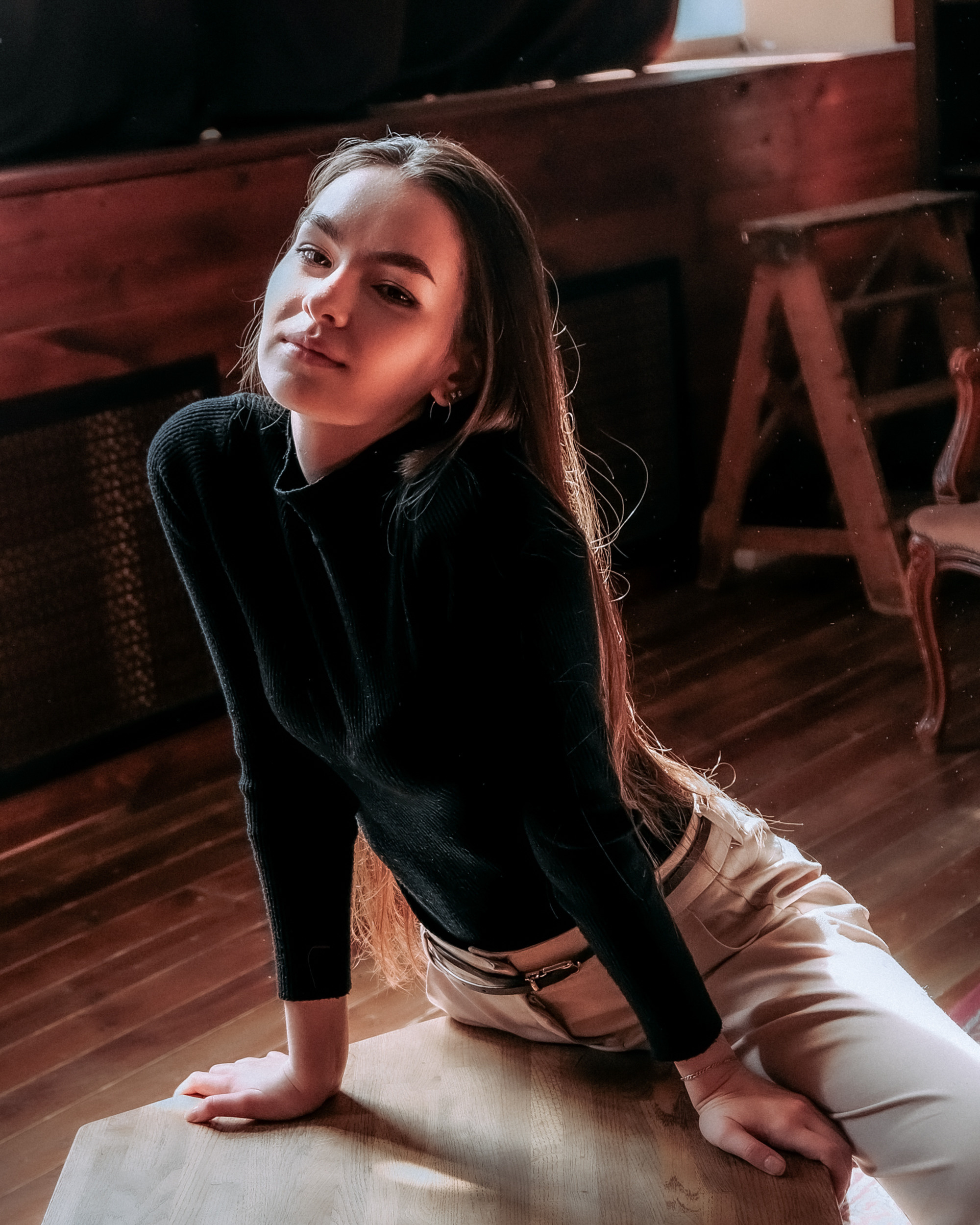 Софа. Ищем потаённое. Портретный и предметный фотограф в Санкт-Петербурге