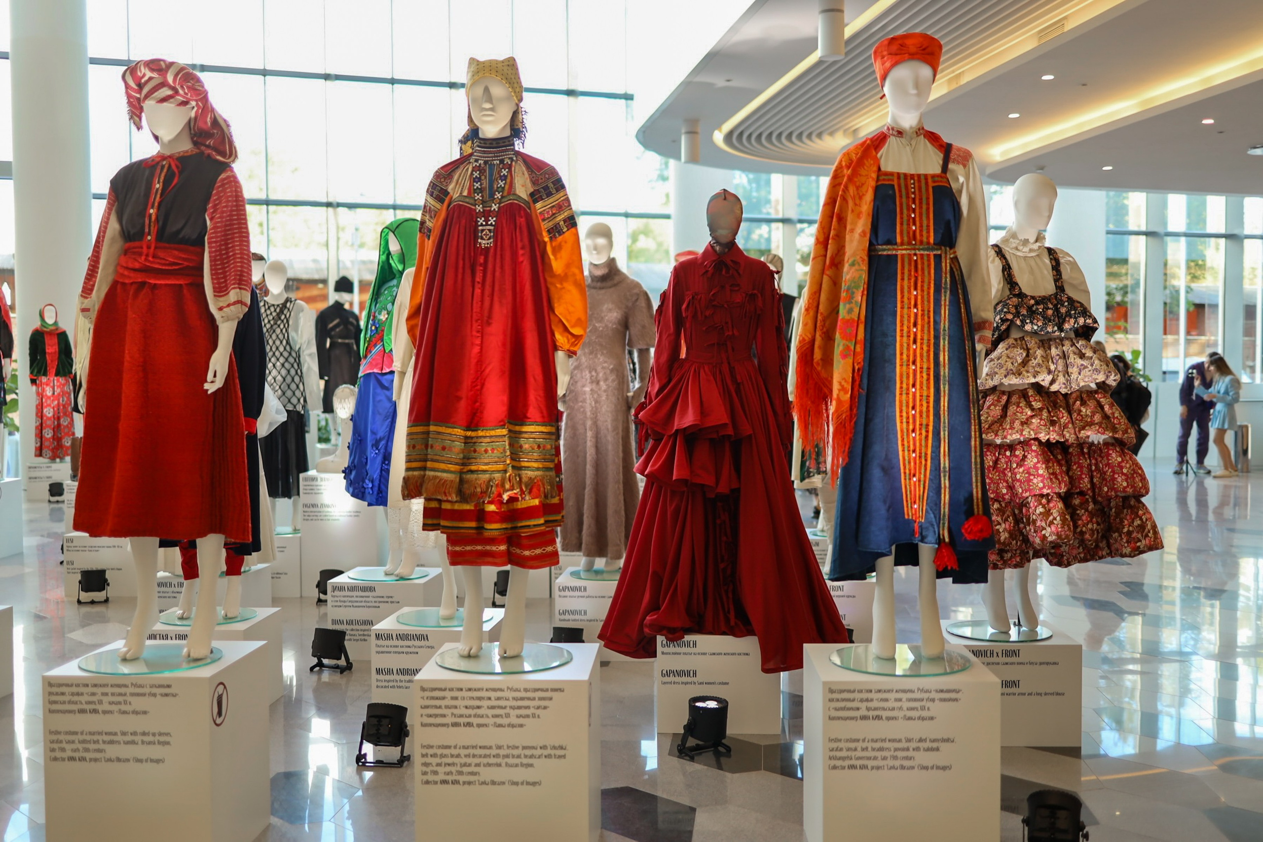 Выставка «Родные мотивы». Фотосессии и репортаж — Фотограф в Москве — Рина Серёгина