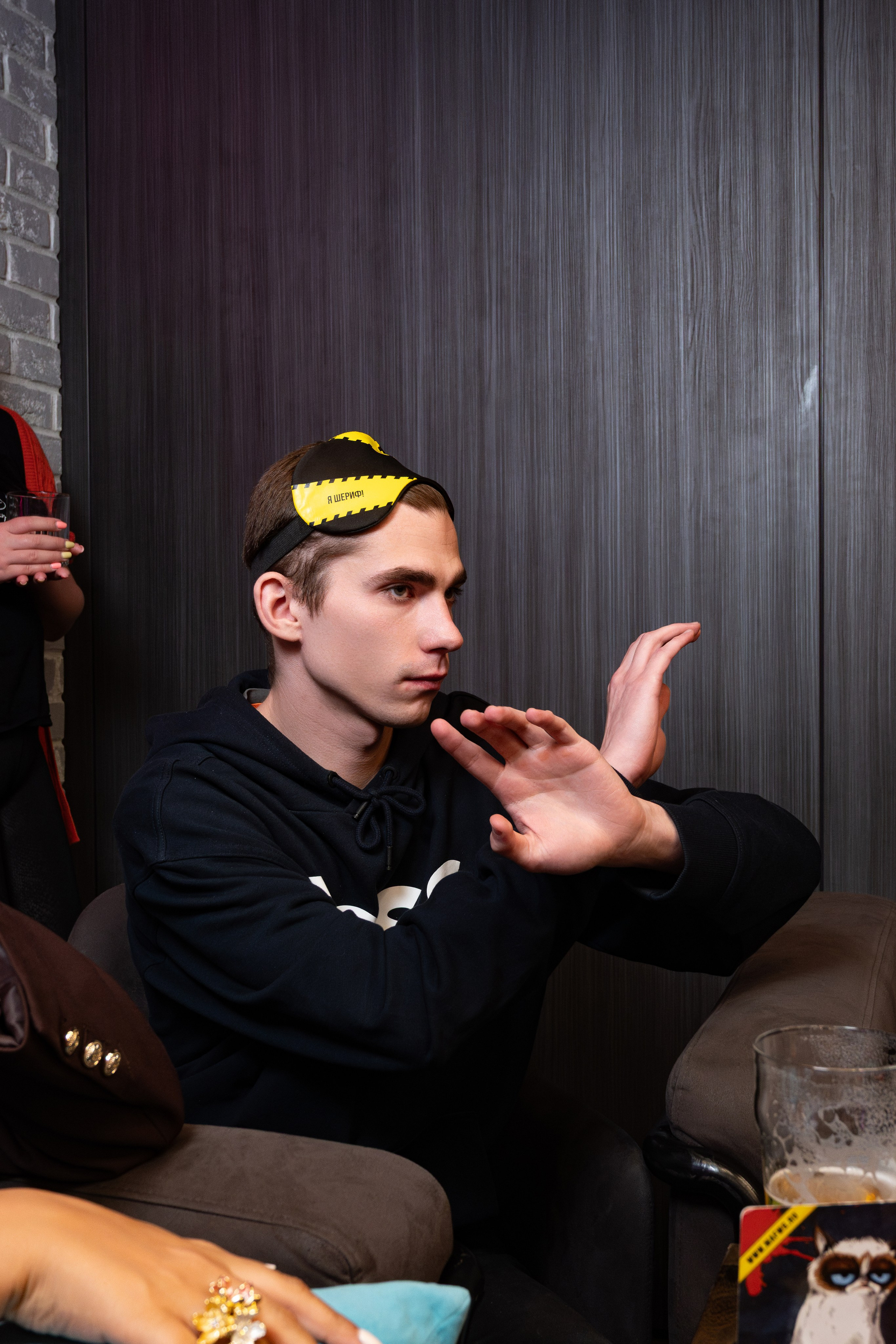 Репортаж на турнире по игре Мафия в «Мятном еноте». Фотограф мероприятий в Москве