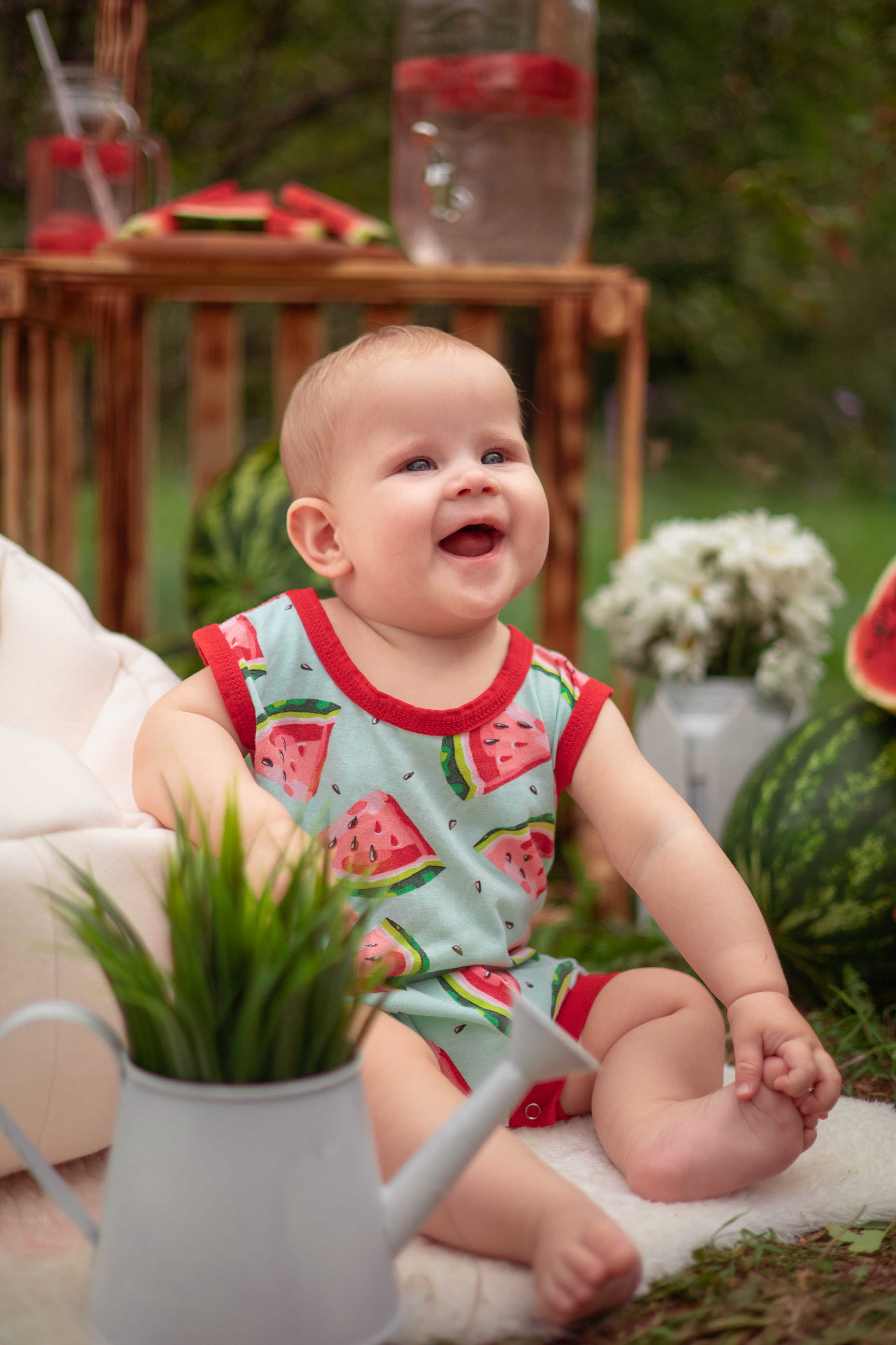 Тимофей и Даша арбузы. Семейный и детский фотограф в Михайловке Татьяна Лестьева