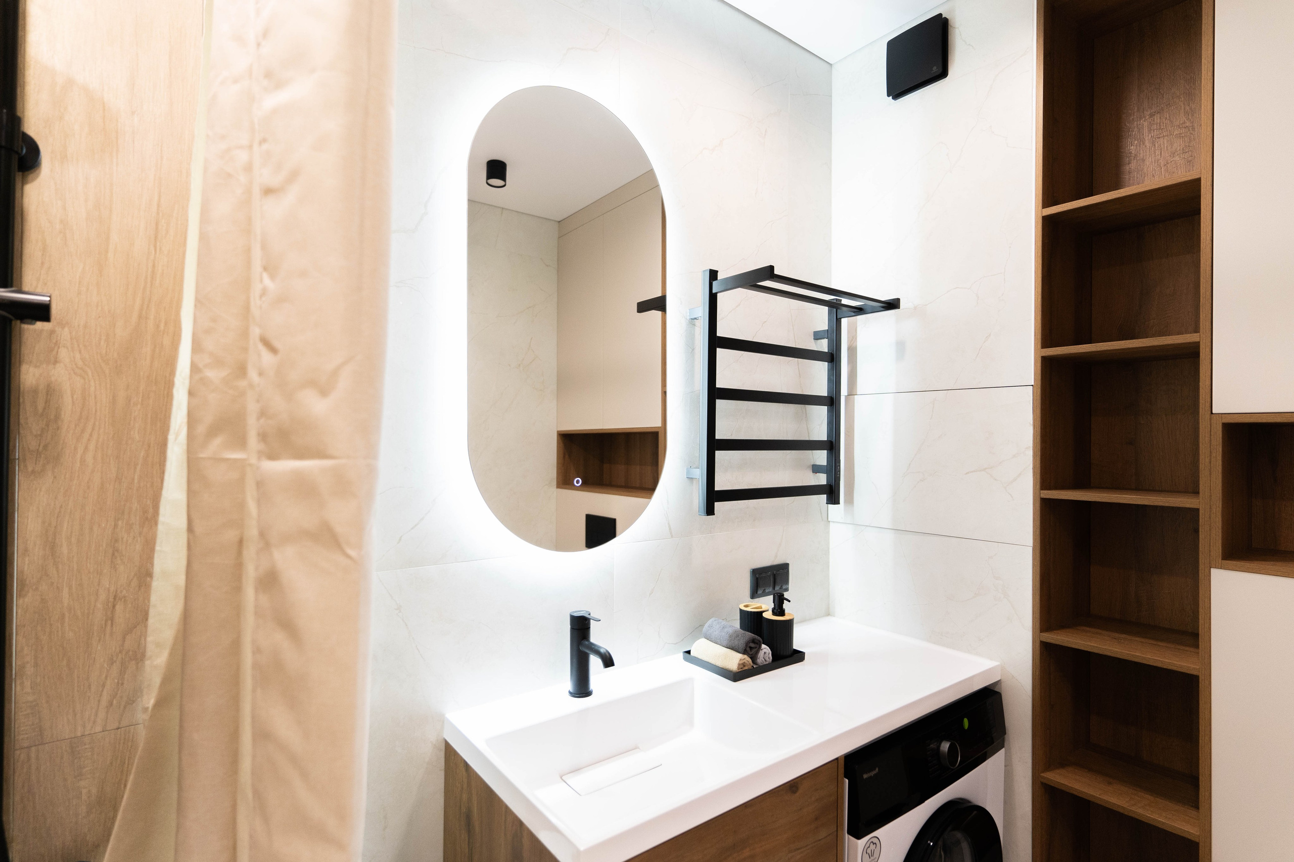 Kronstadt Boulevard. Rezyame