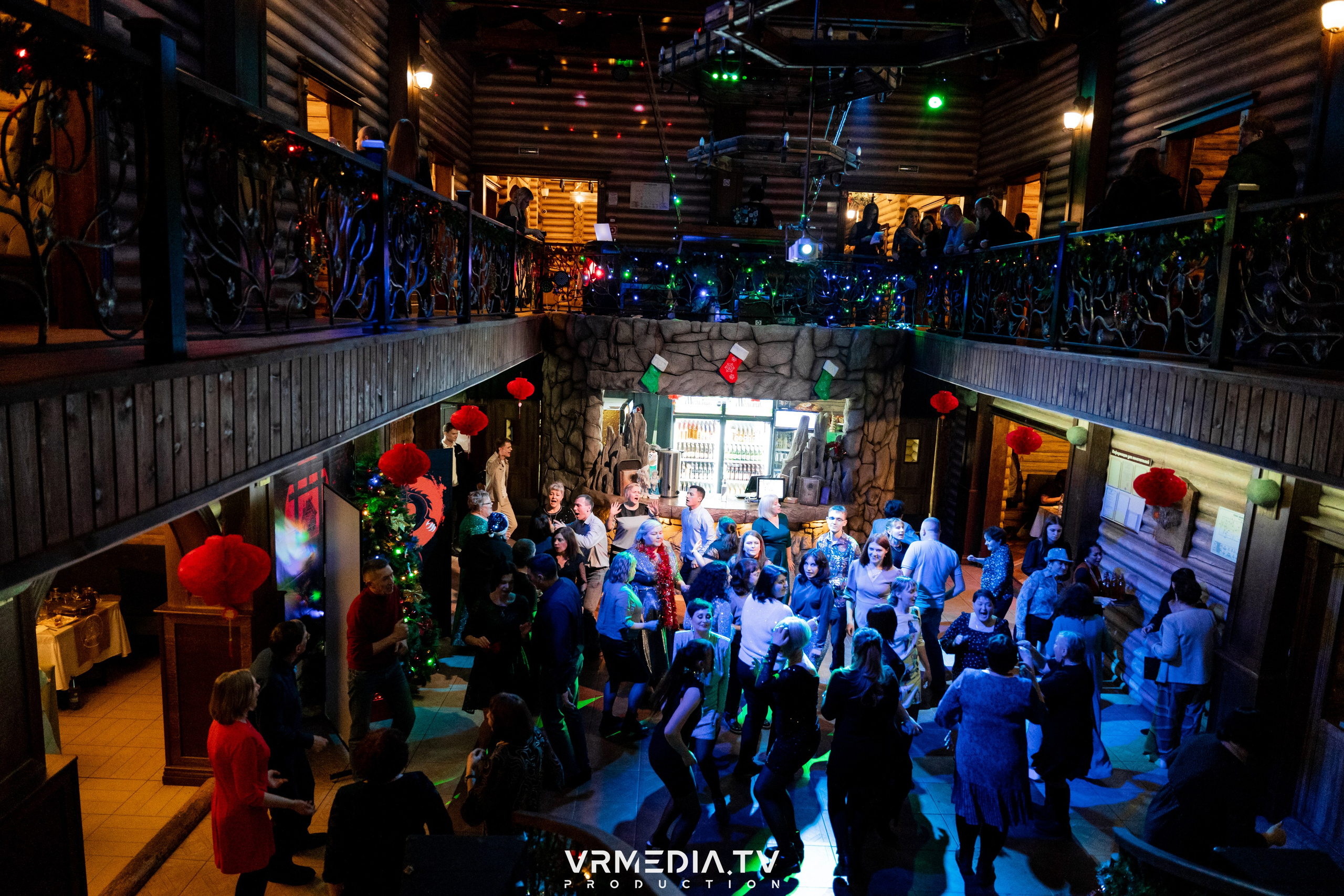 Новогодний вечер «У Петровича»