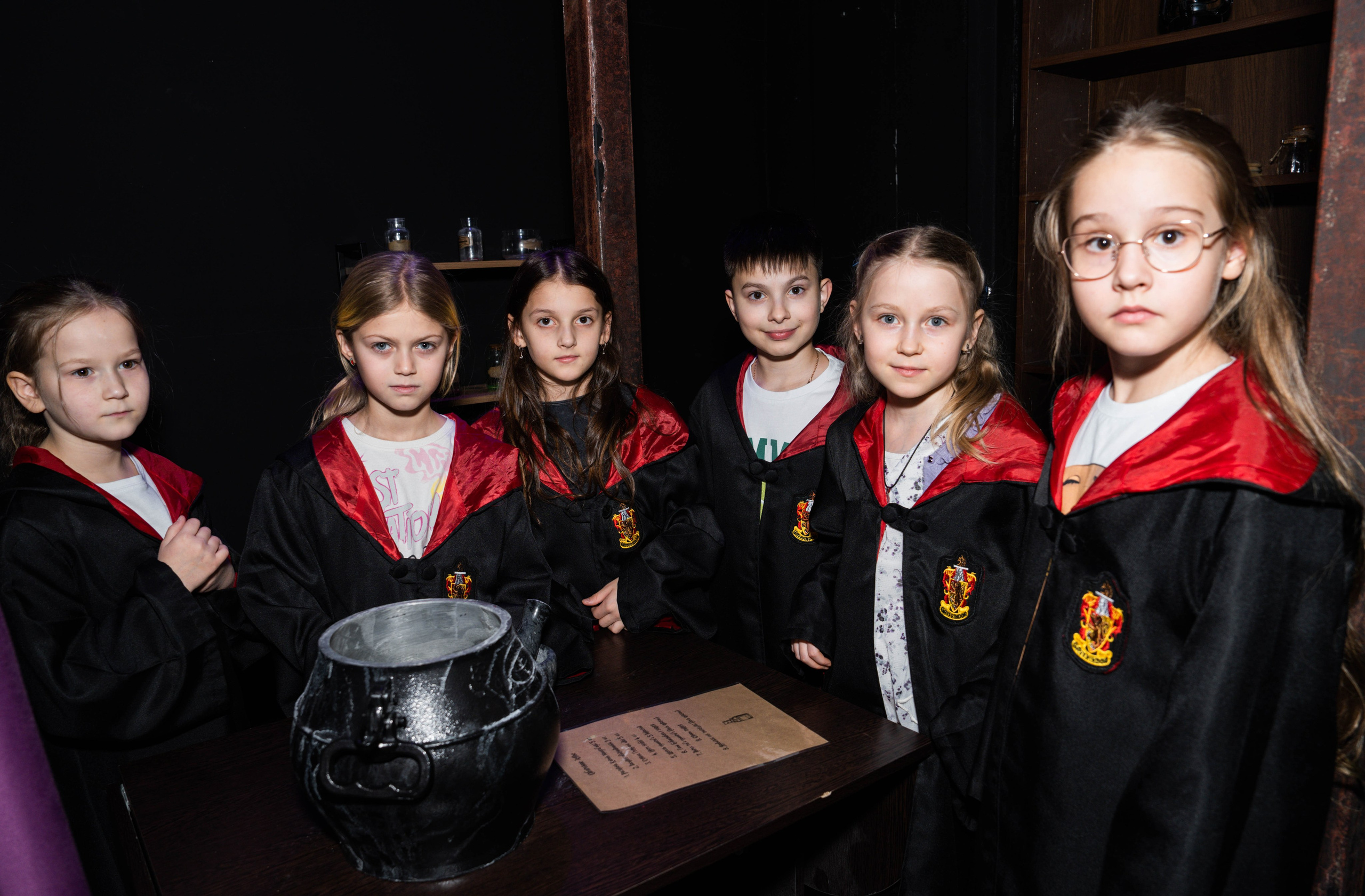 В гостях у Гарри Поттера. Крамер Юлиана детский и семейный фотограф