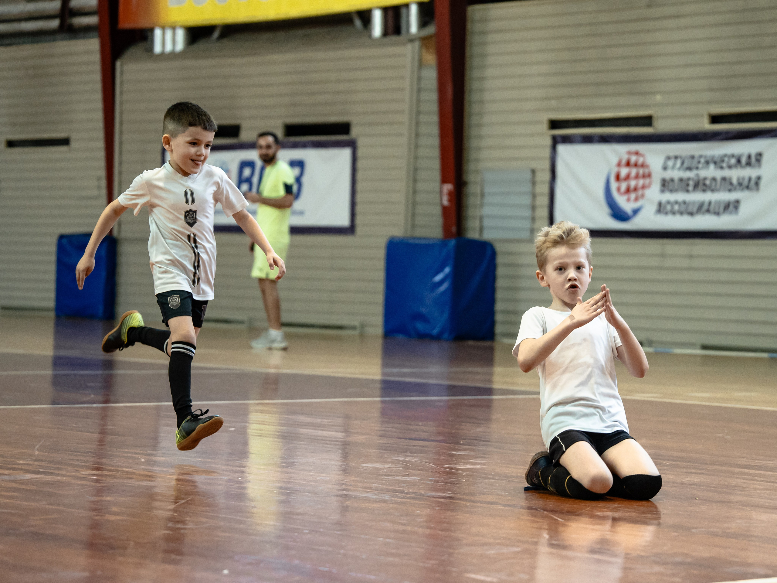 Тики-Така Противостояние 2025. Крамер Юлиана детский и семейный фотограф