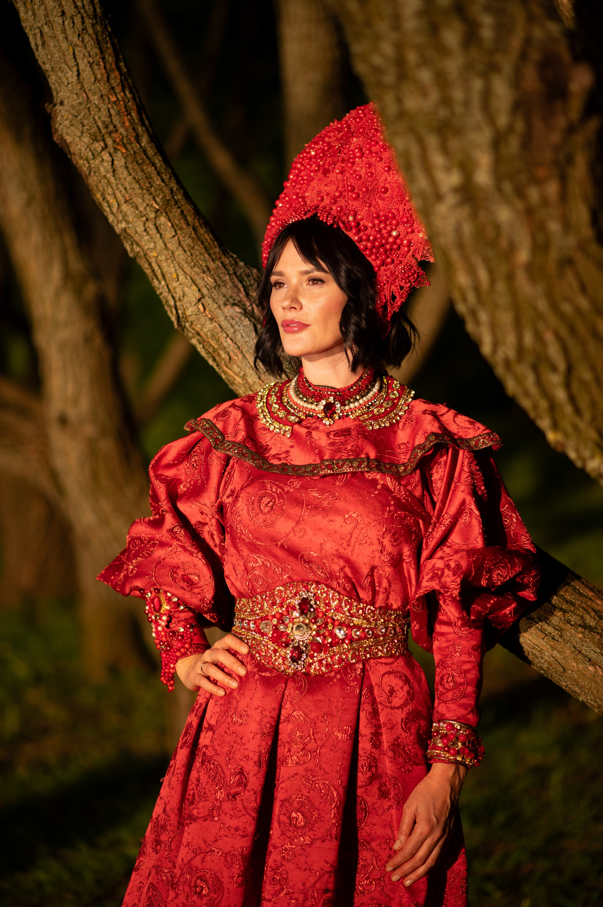 «Русская красавица», съемка с живым медведем. Винтажные фотосессии в Москве