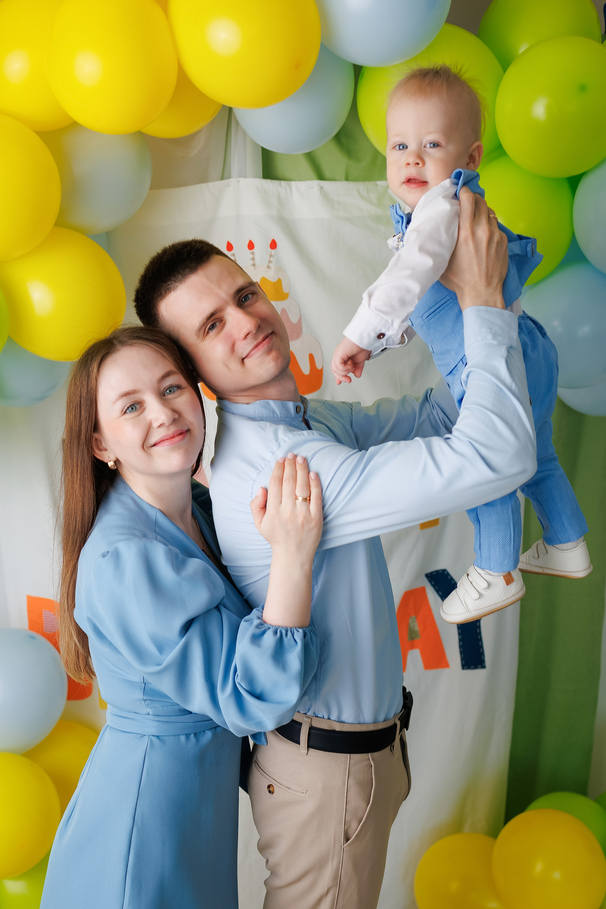 Сашеньке 1 годик. Фотограф новорожденный малышей Новосибирск
