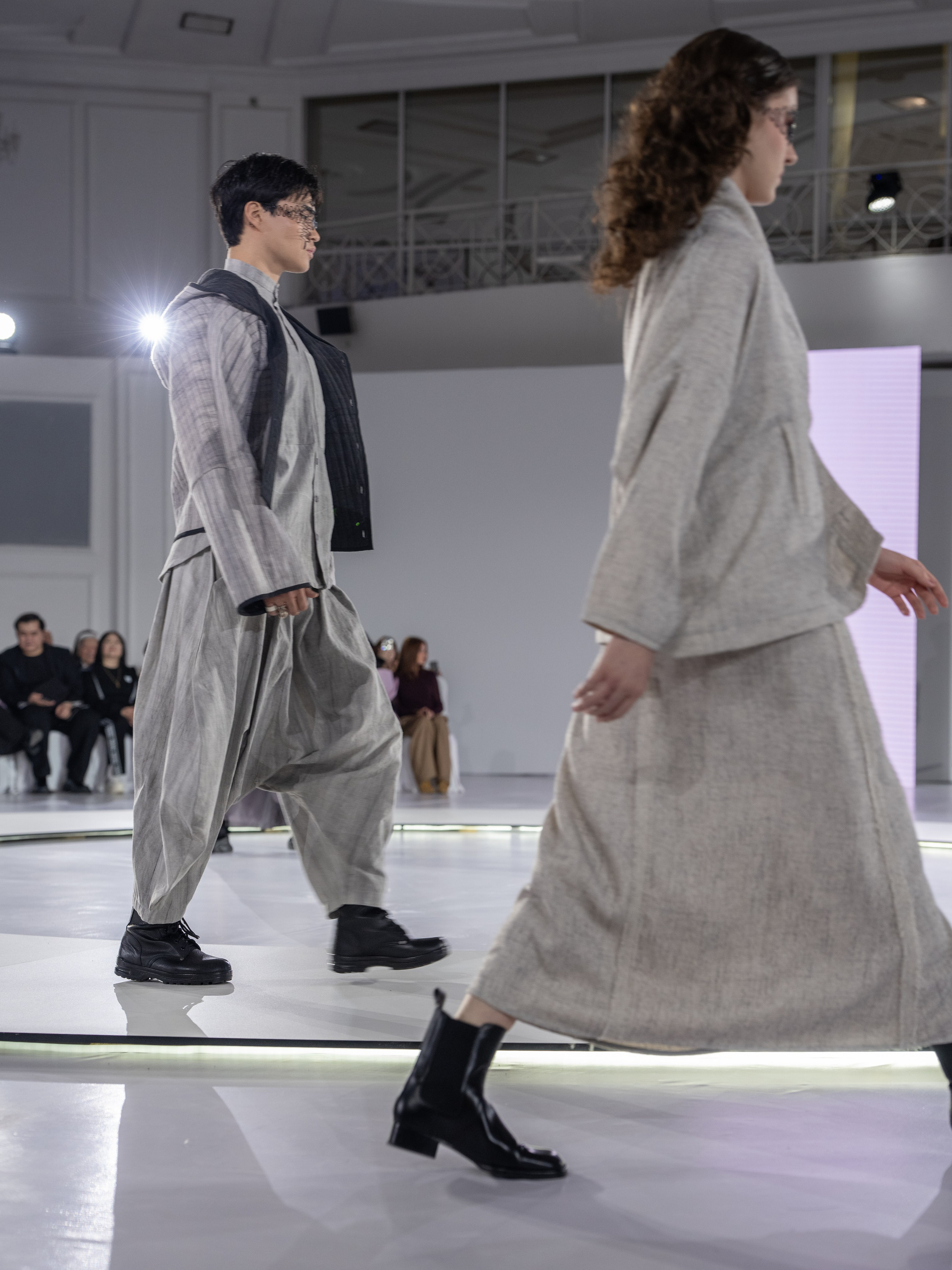 Дизайнер Zalkar. Сайт Алматинского НЮ АРТ, будуар и фэшн фотографа Дениса Карпенко