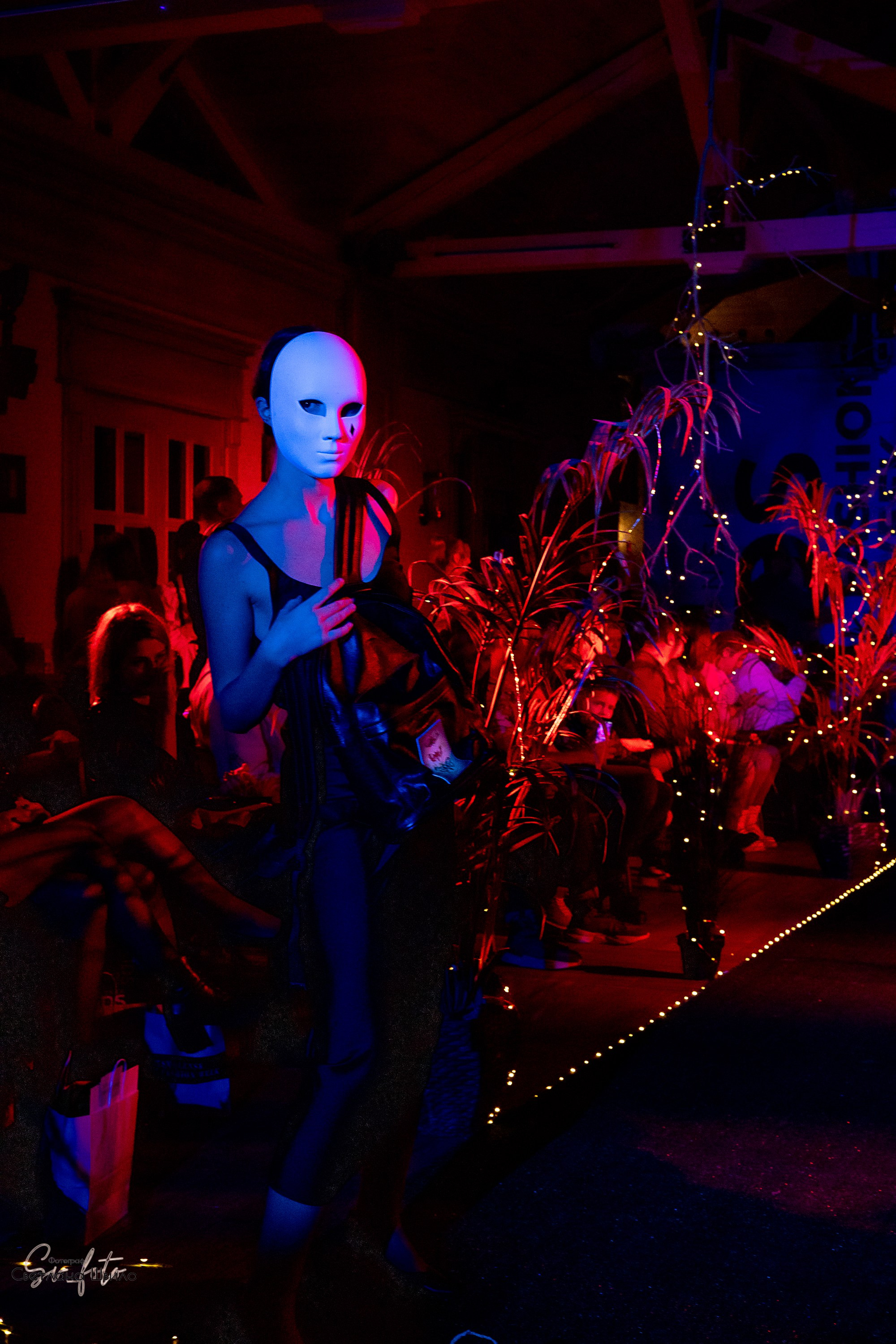 Smolensk Fashion Week_показы_ДЕНЬ 3_ФИНАЛ_Алиса в стране чудес. Главная