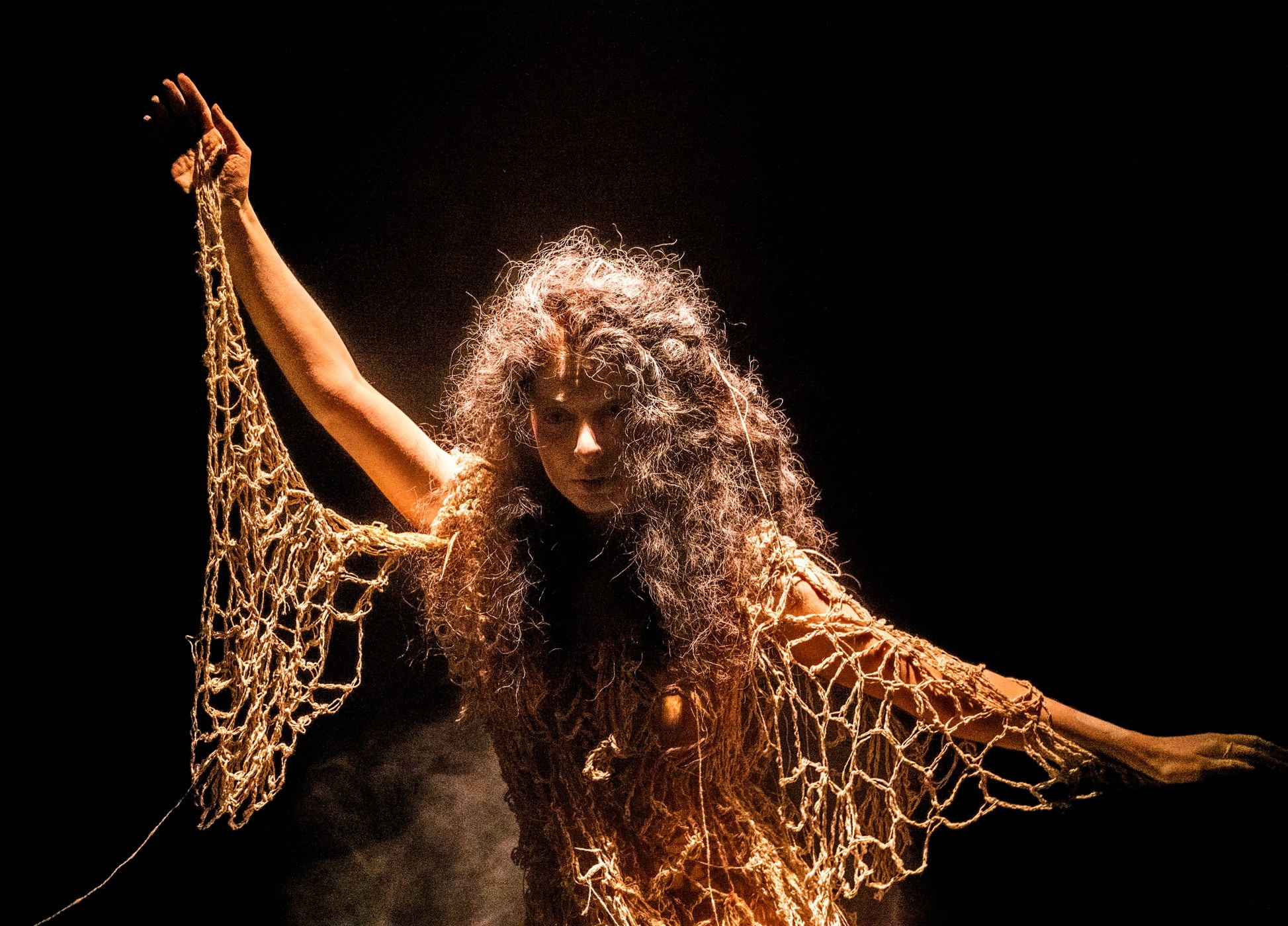 Pázori (2024). Междисциплинарный художник и режиссер София Меликова