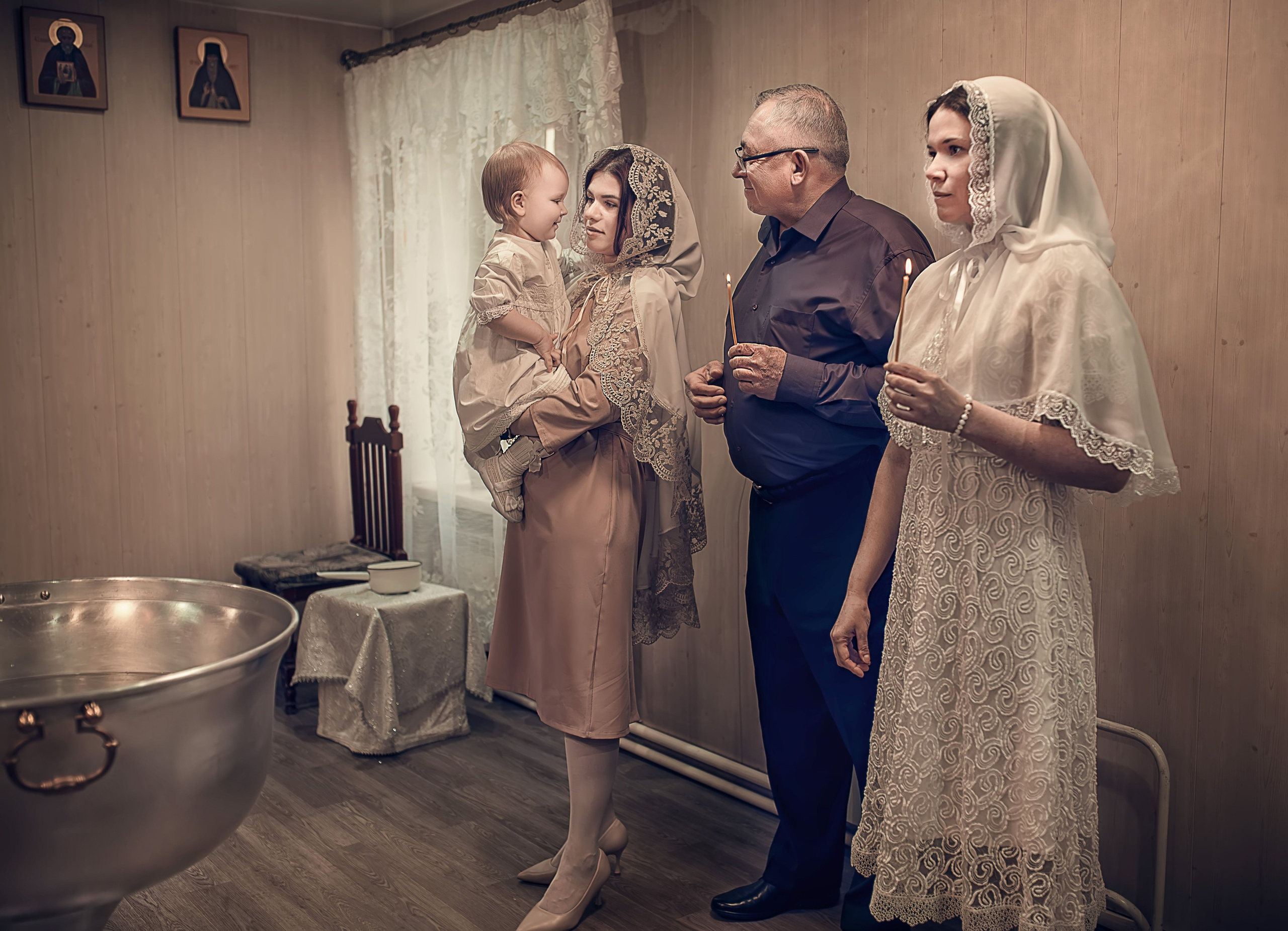 Сьемка крещения в Красноярске. Фотографы крещения/венчания  Красноярск Татьяна и Вячеслав Переваловы