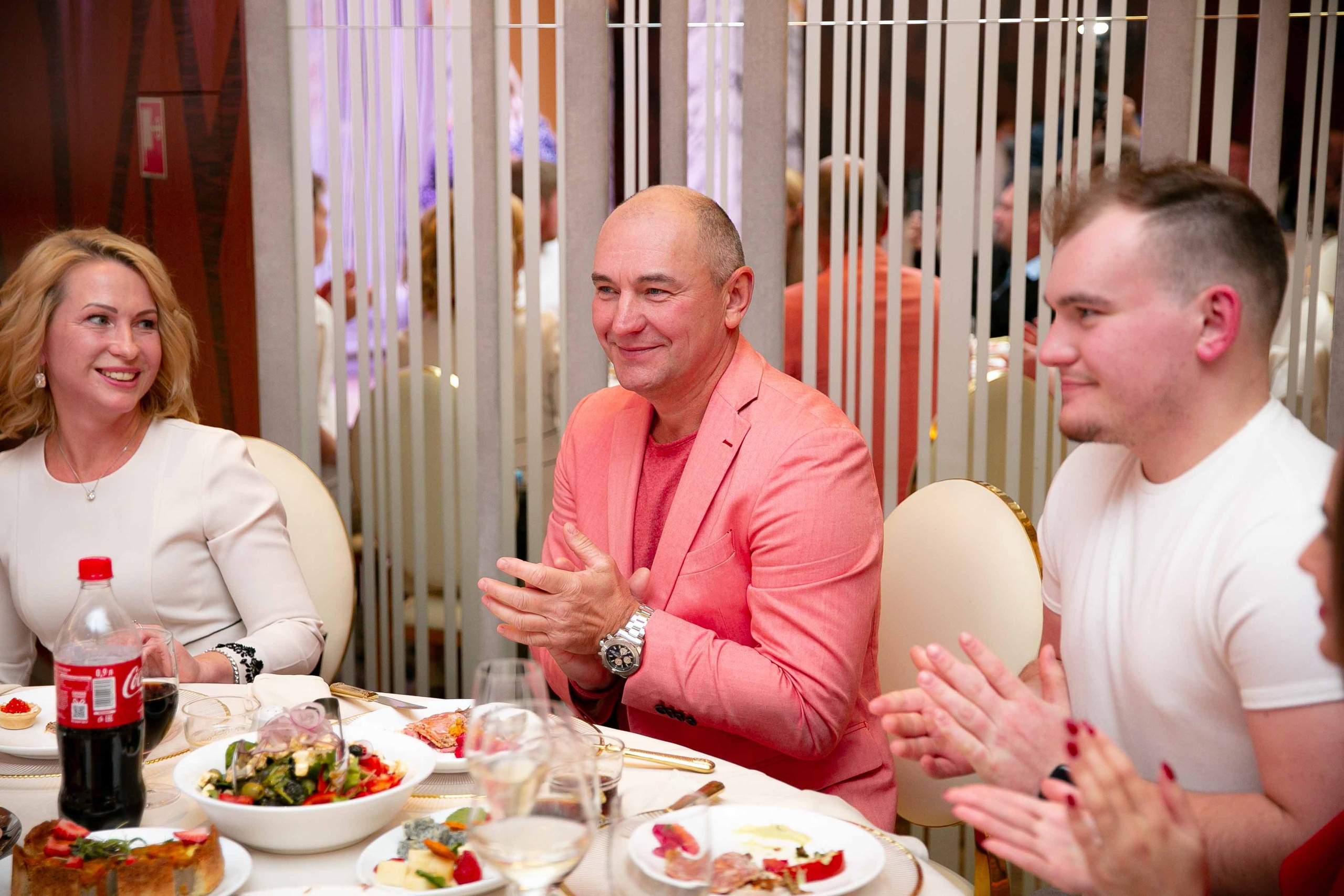 Площадка «Времена года». Ваш репортажный фотограф Артемий Антонов