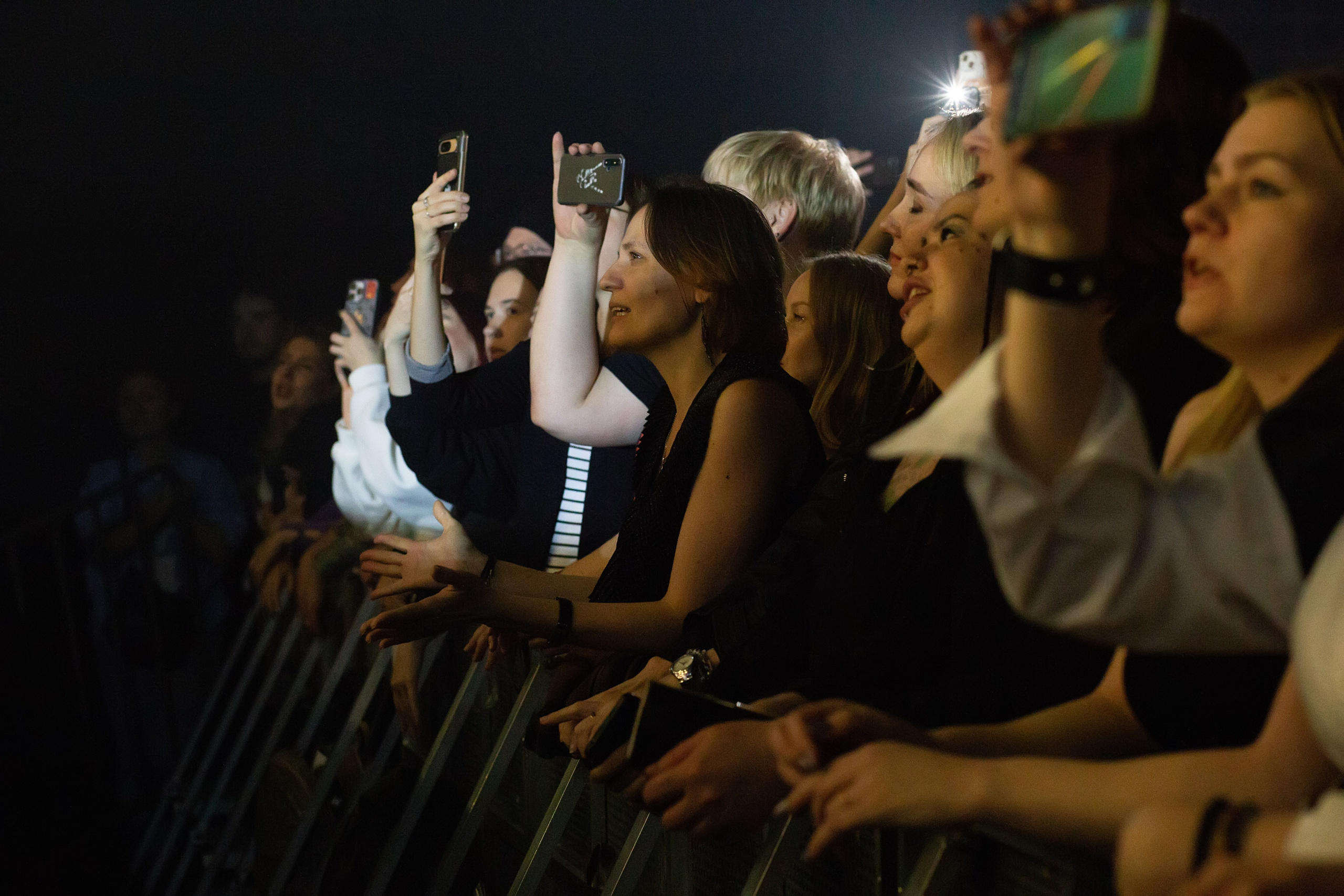 Фотосъемка концерта АФФИНАЖ Aurora СПБ. Портретные фотосессии, контент-съемки, репортаж