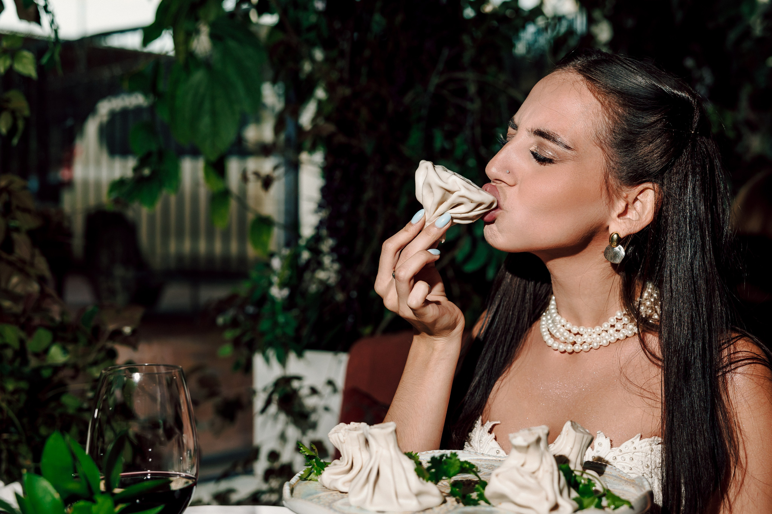 Проект — Девочки хотят хинкали. Лёшка Варзегов — фотограф