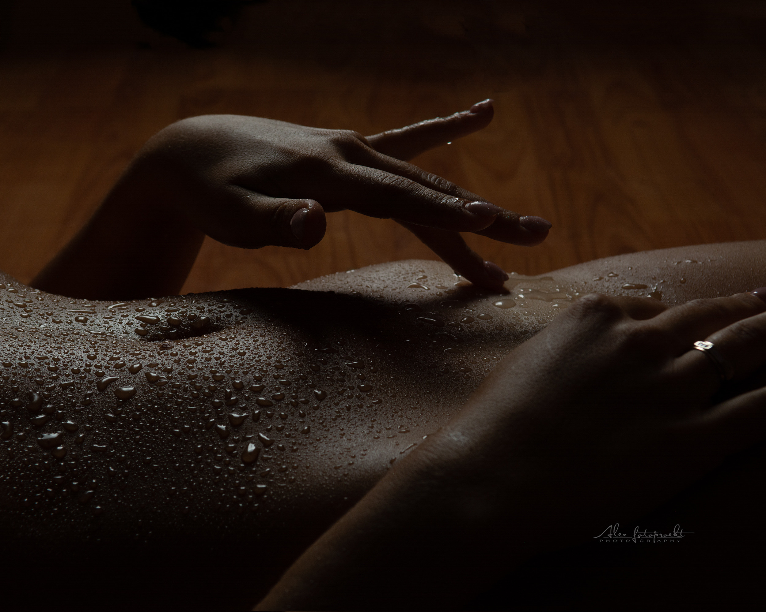 AQUA & Home. Fitness, PoleDance и Nude-art фотограф в Новосибирске Александр Коркин