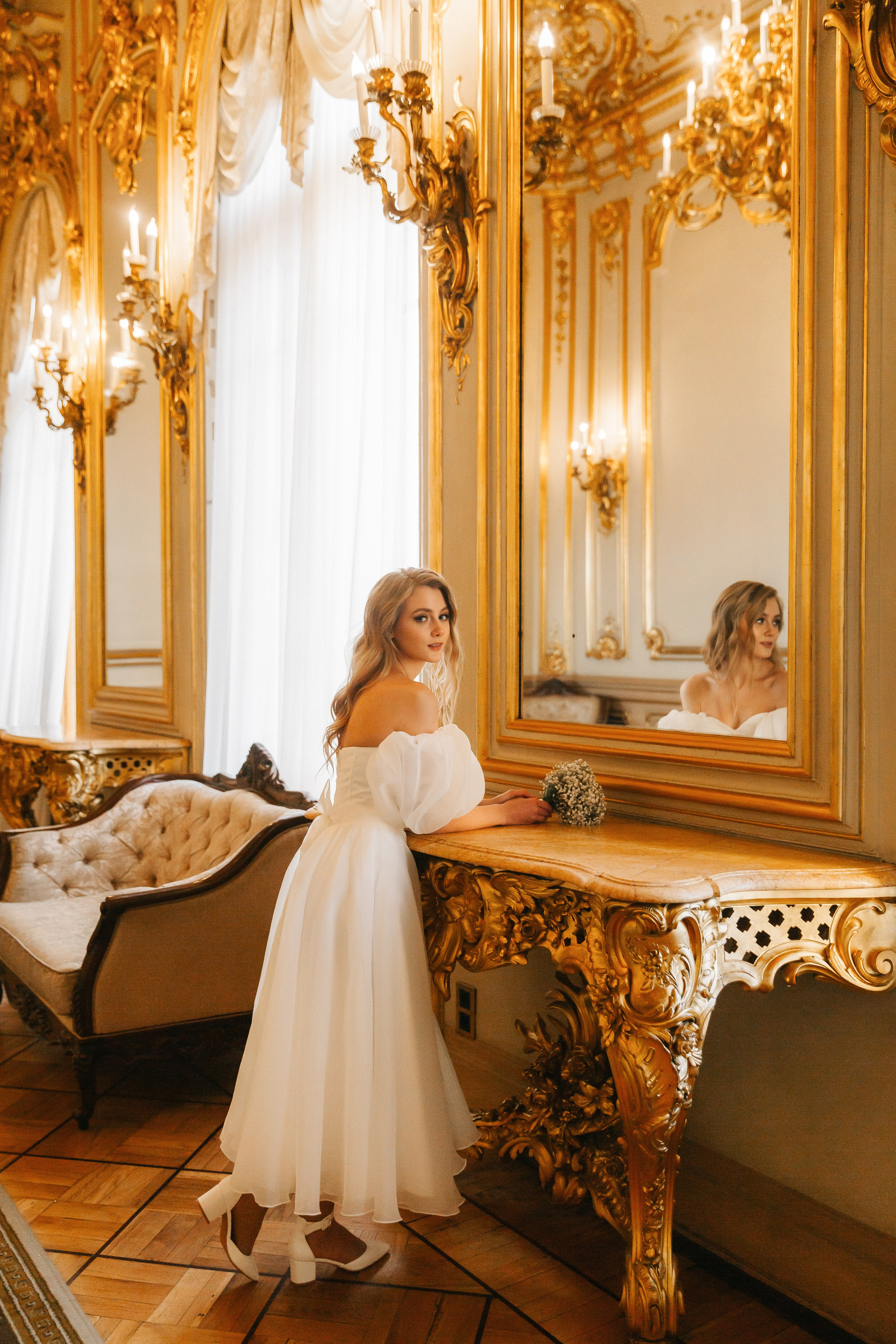 ДВОРЕЦ № 1 | Март, Исаакий, Английская набережная. Свадебный фотограф в Санкт-Петербурге Полина Корзухина