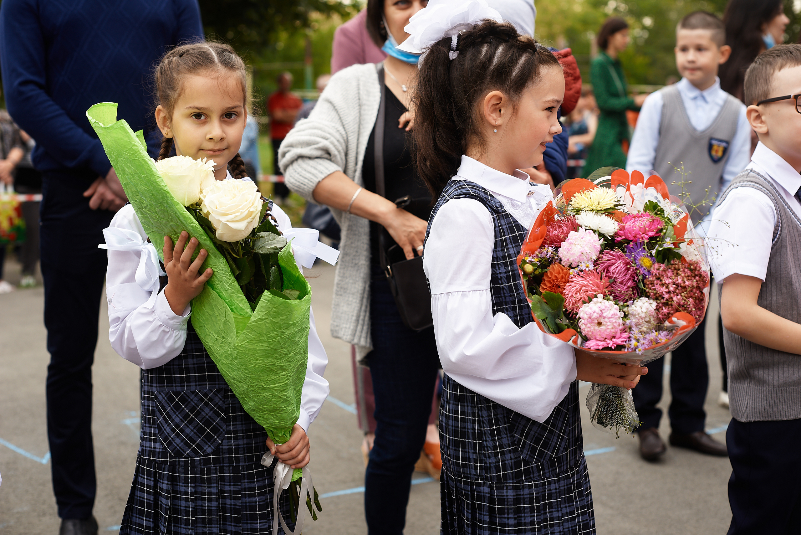 Фотосъёмка 1 сентября | Школьный фотограф День знаний. Артём Савиных — профессиональный фотограф в Москве | Репортажи, свадьбы, портреты