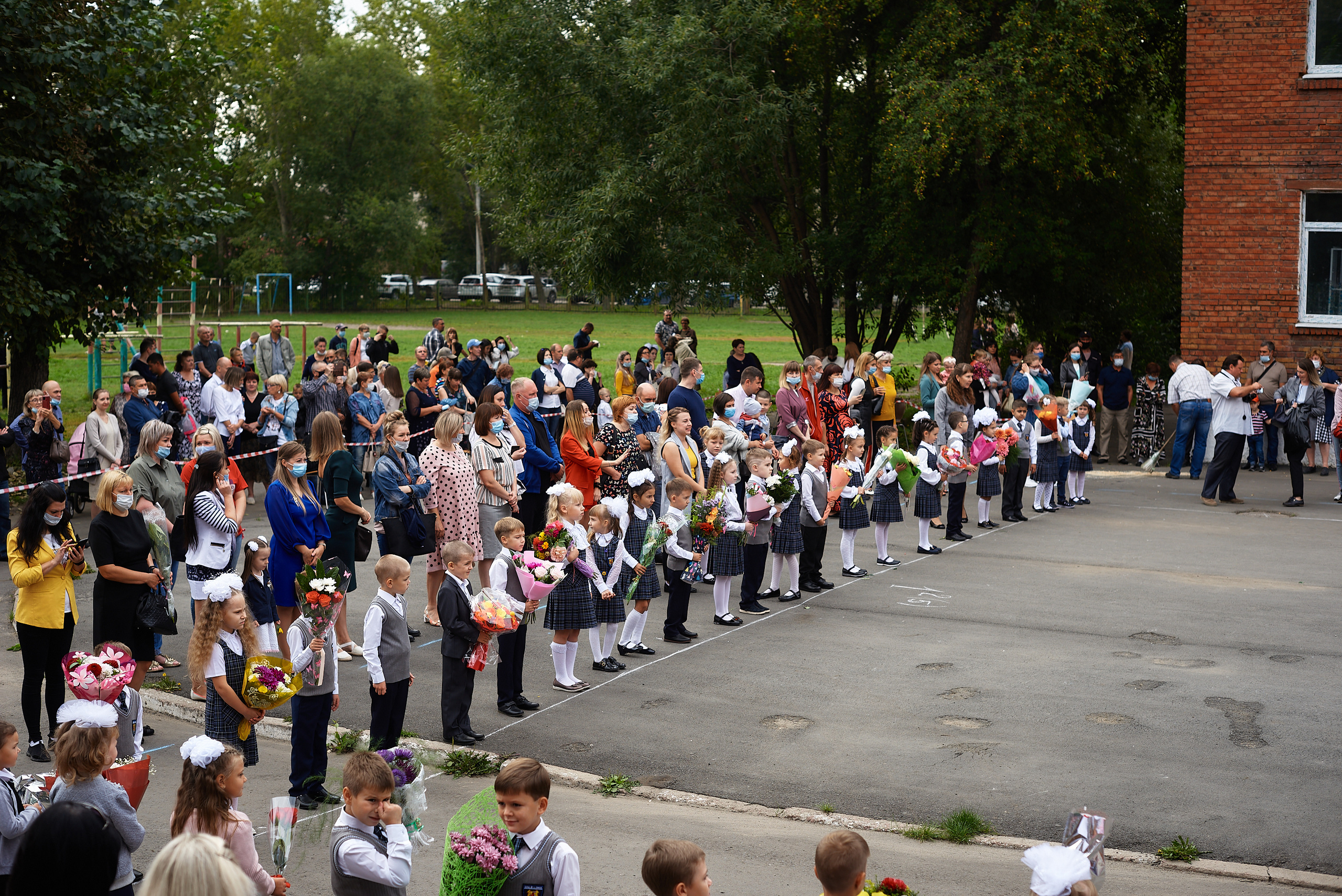 Фотосъёмка 1 сентября | Школьный фотограф День знаний. Артём Савиных — профессиональный фотограф в Москве | Репортажи, свадьбы, портреты